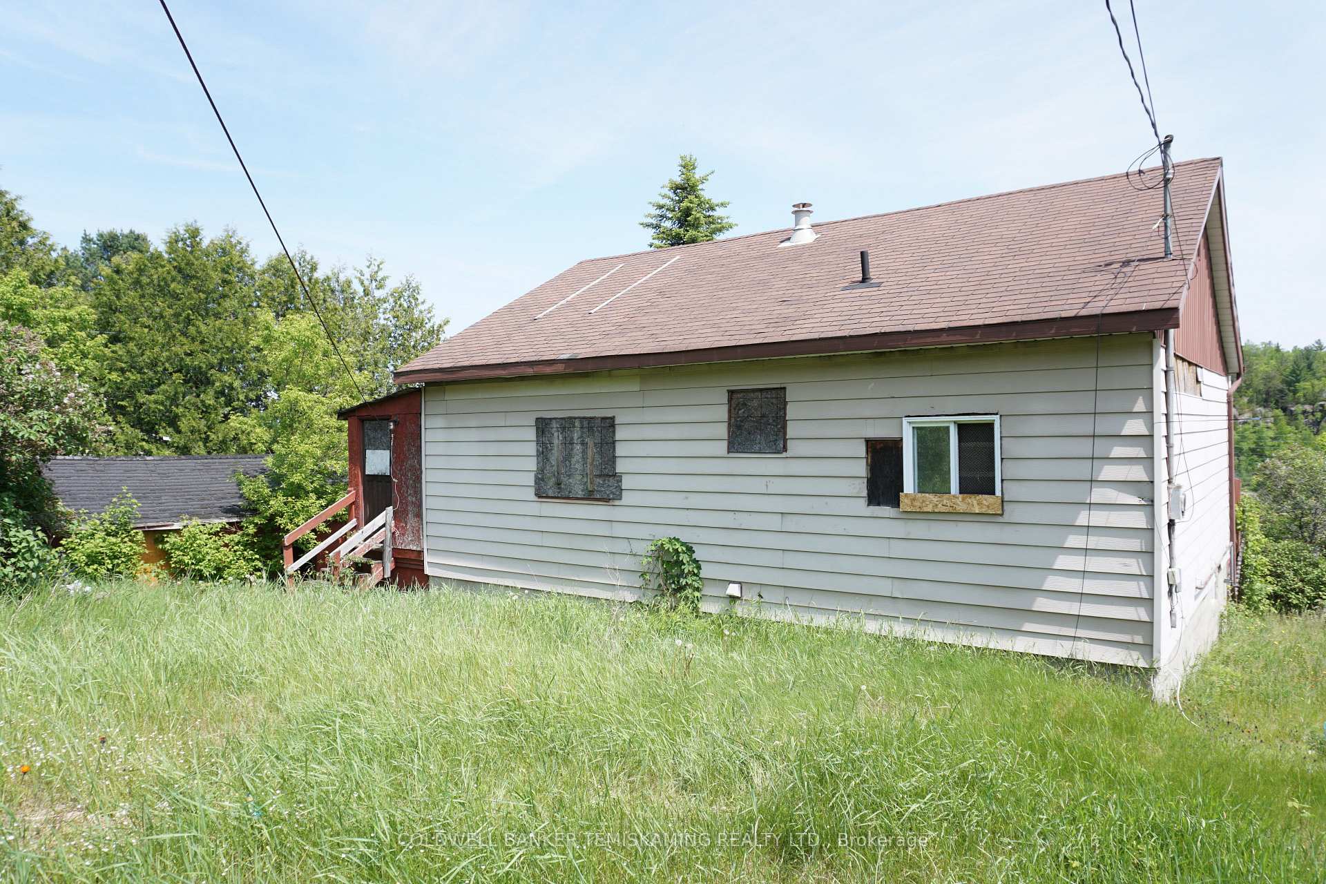 Photo 4 of 66 Russell Street, Cobalt — HOMEH
