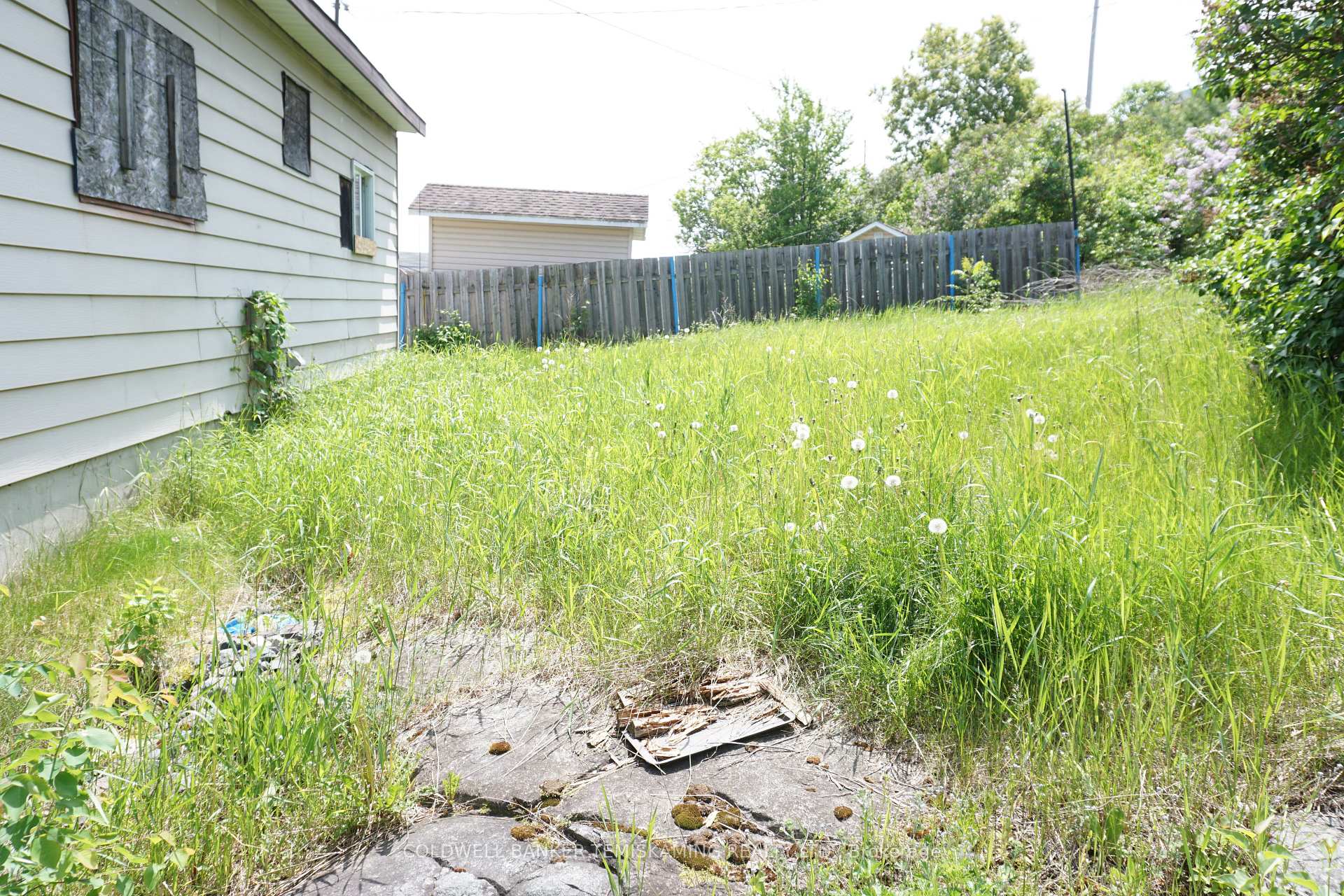 Photo 3 of 66 Russell Street, Cobalt — HOMEH