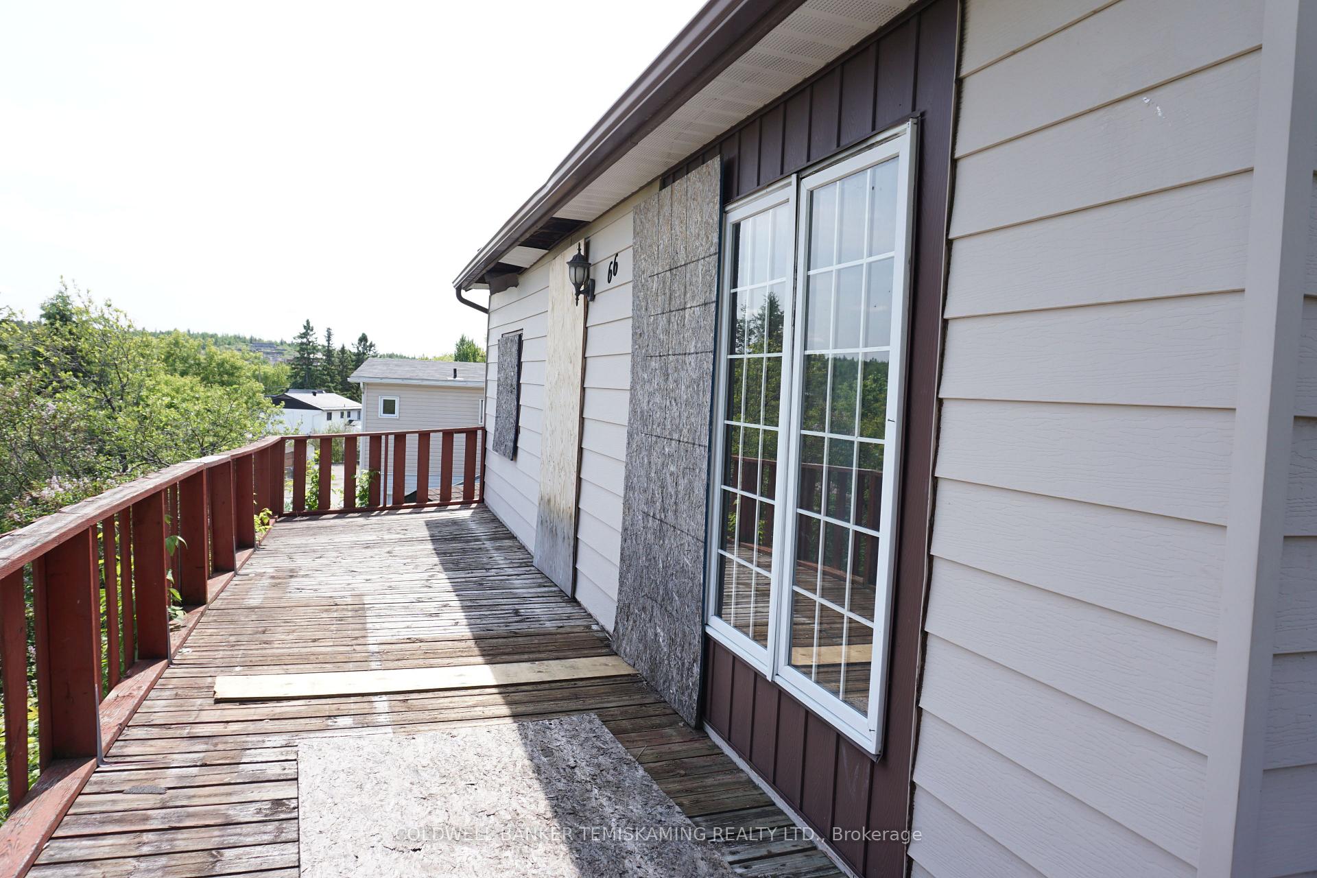 Photo 5 of 66 Russell Street, Cobalt — HOMEH