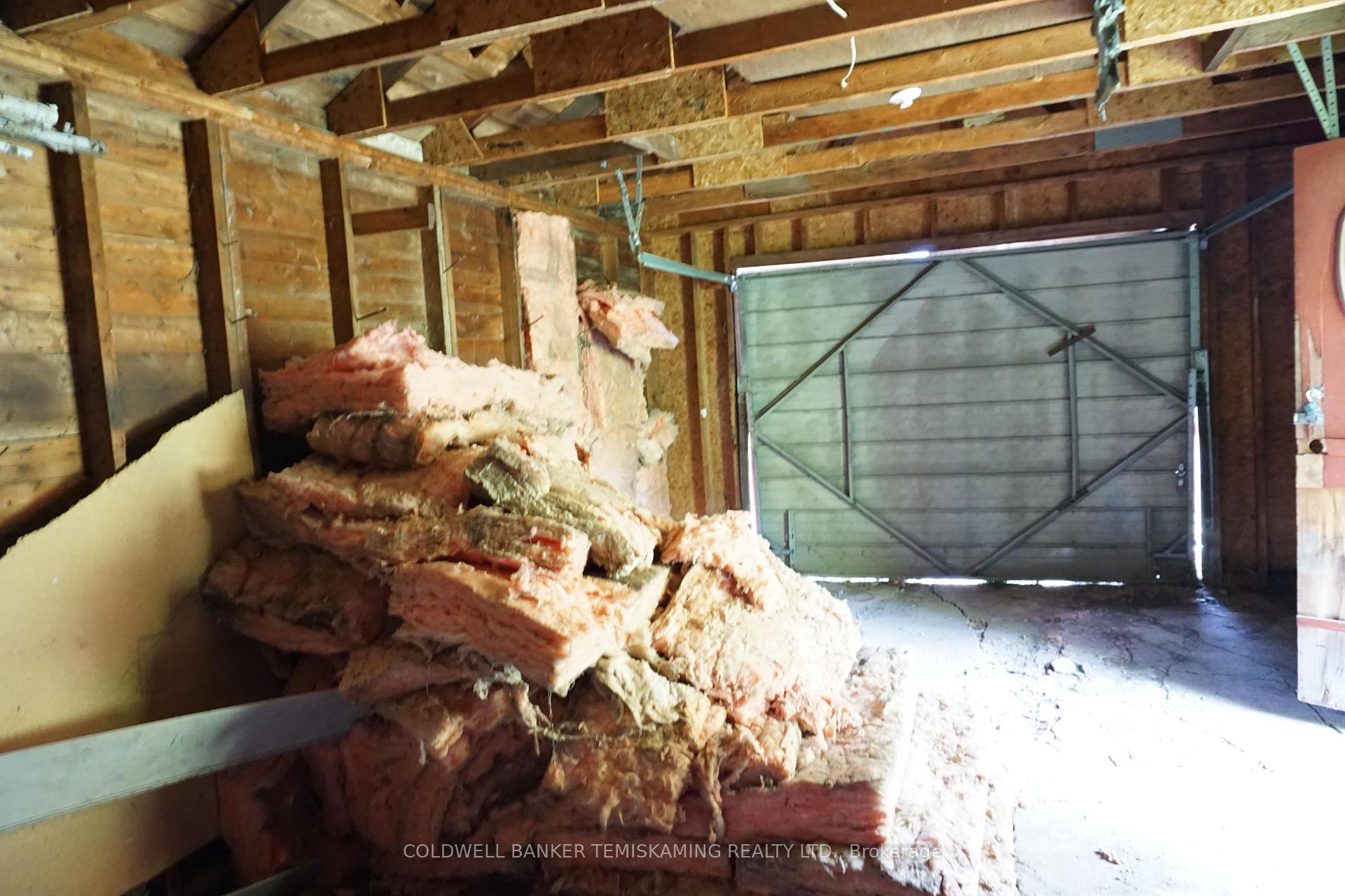 Photo 7 of 66 Russell Street, Cobalt — HOMEH