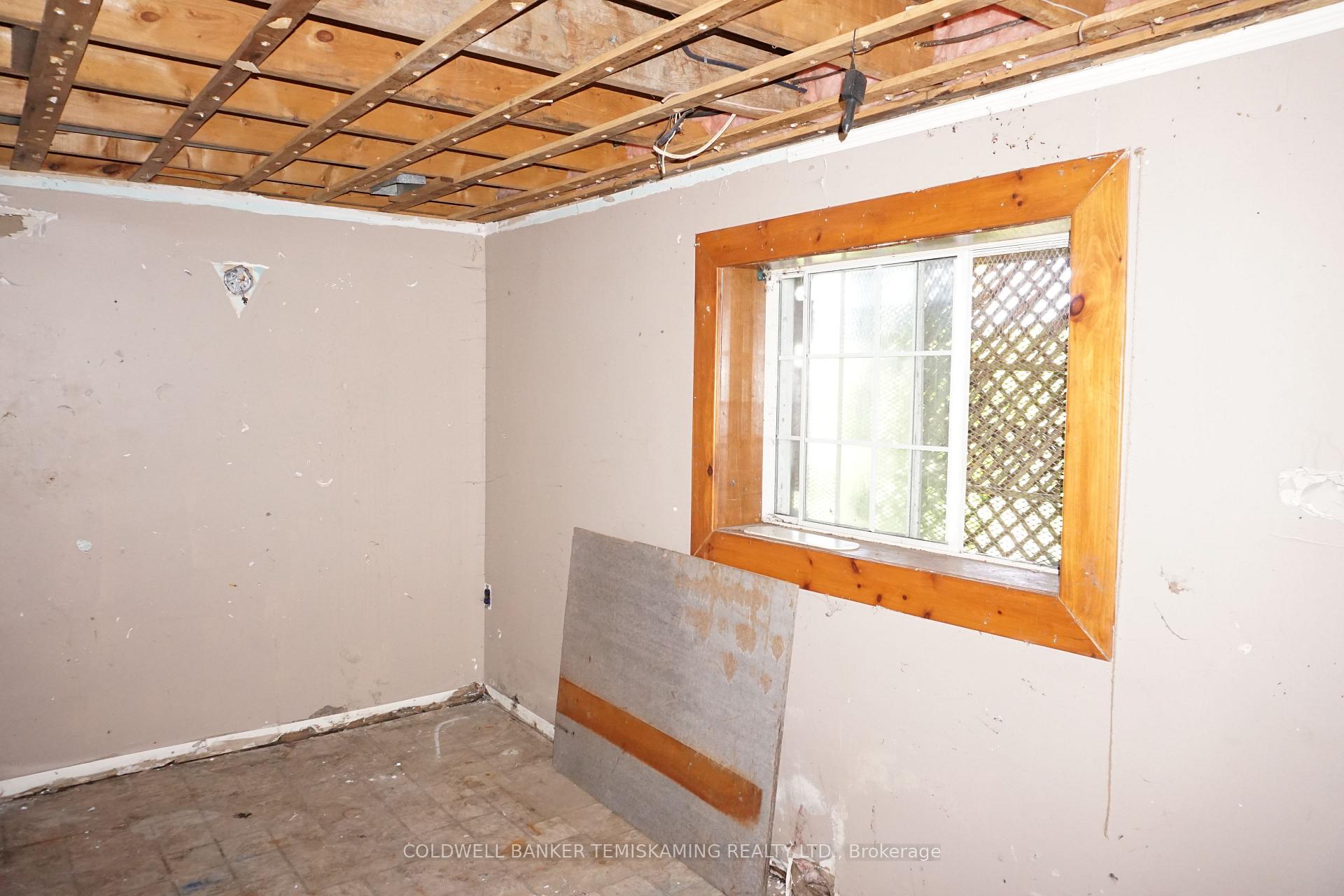 Photo 29 of 66 Russell Street, Cobalt — HOMEH