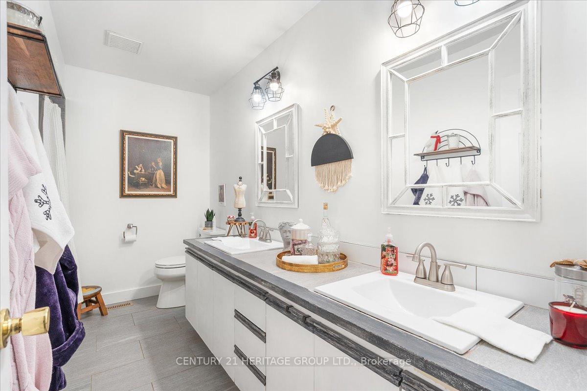 Photo 20 of 46 Millpond Place, Hamilton, Randall — HOMEH