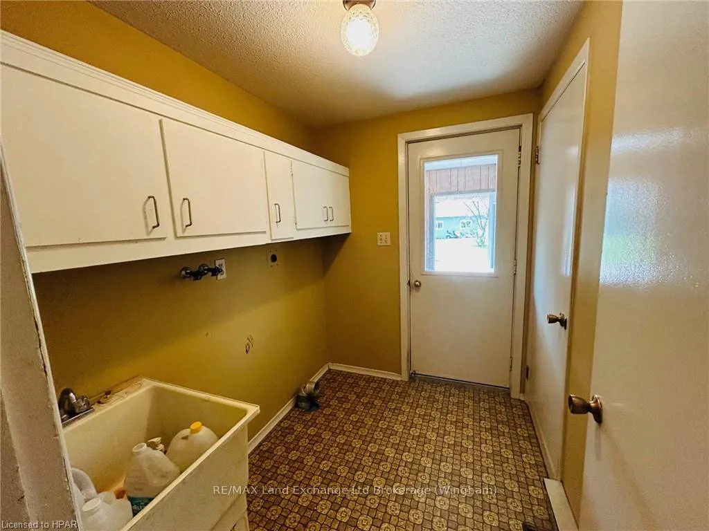 Photo 9 of 63 George Street, Morris Turnberry, Bluevale — HOMEH