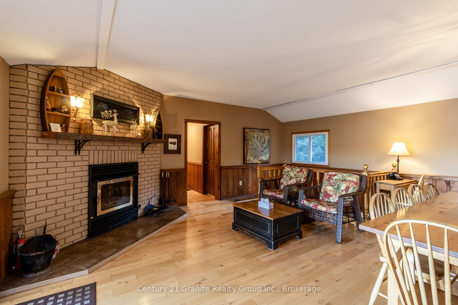 Photo 13 of 1317 Sullivan Drive, Dysart et al, Harburn — HOMEH