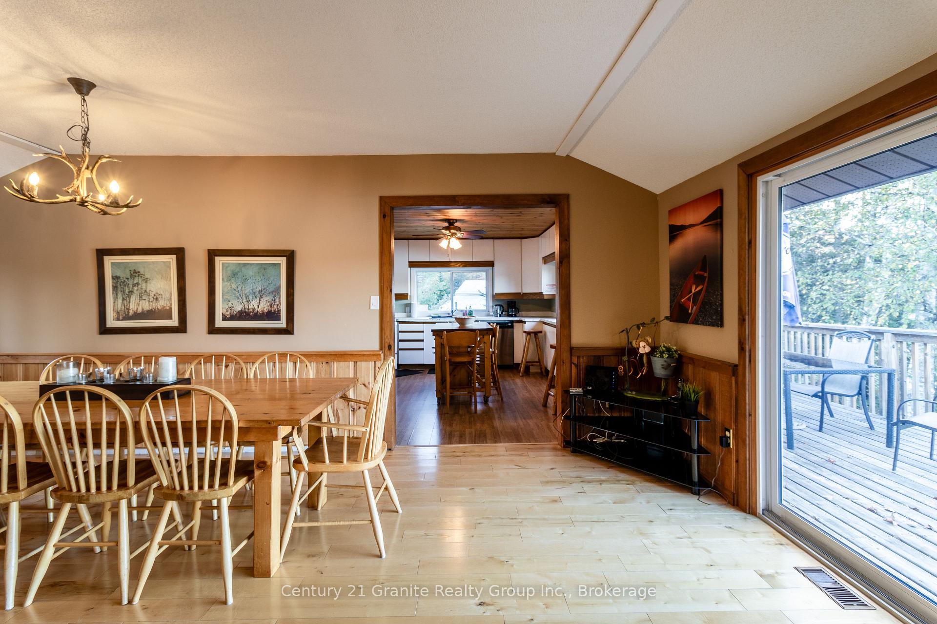 Photo 12 of 1317 Sullivan Drive, Dysart et al, Harburn — HOMEH