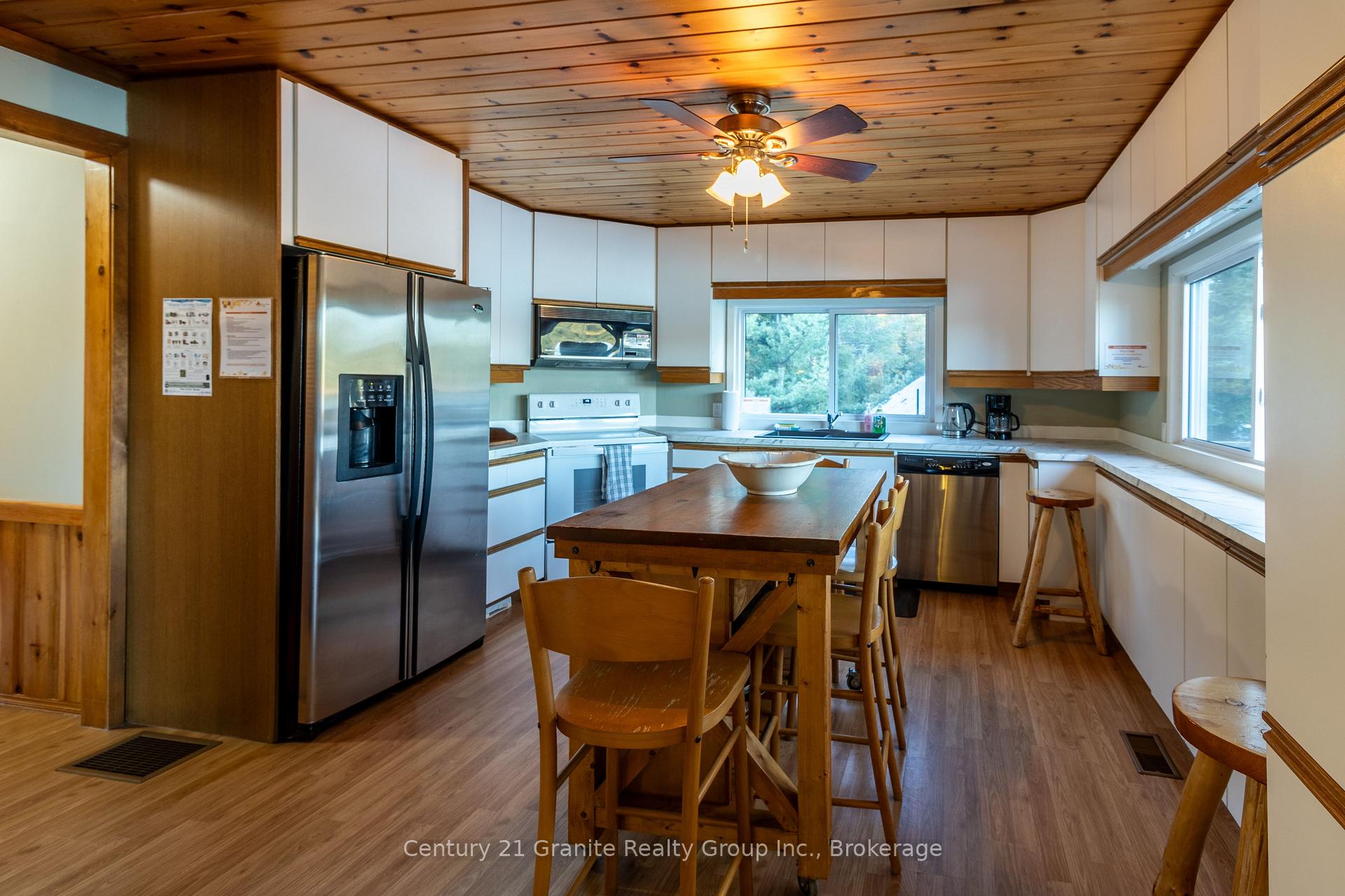 Photo 11 of 1317 Sullivan Drive, Dysart et al, Harburn — HOMEH