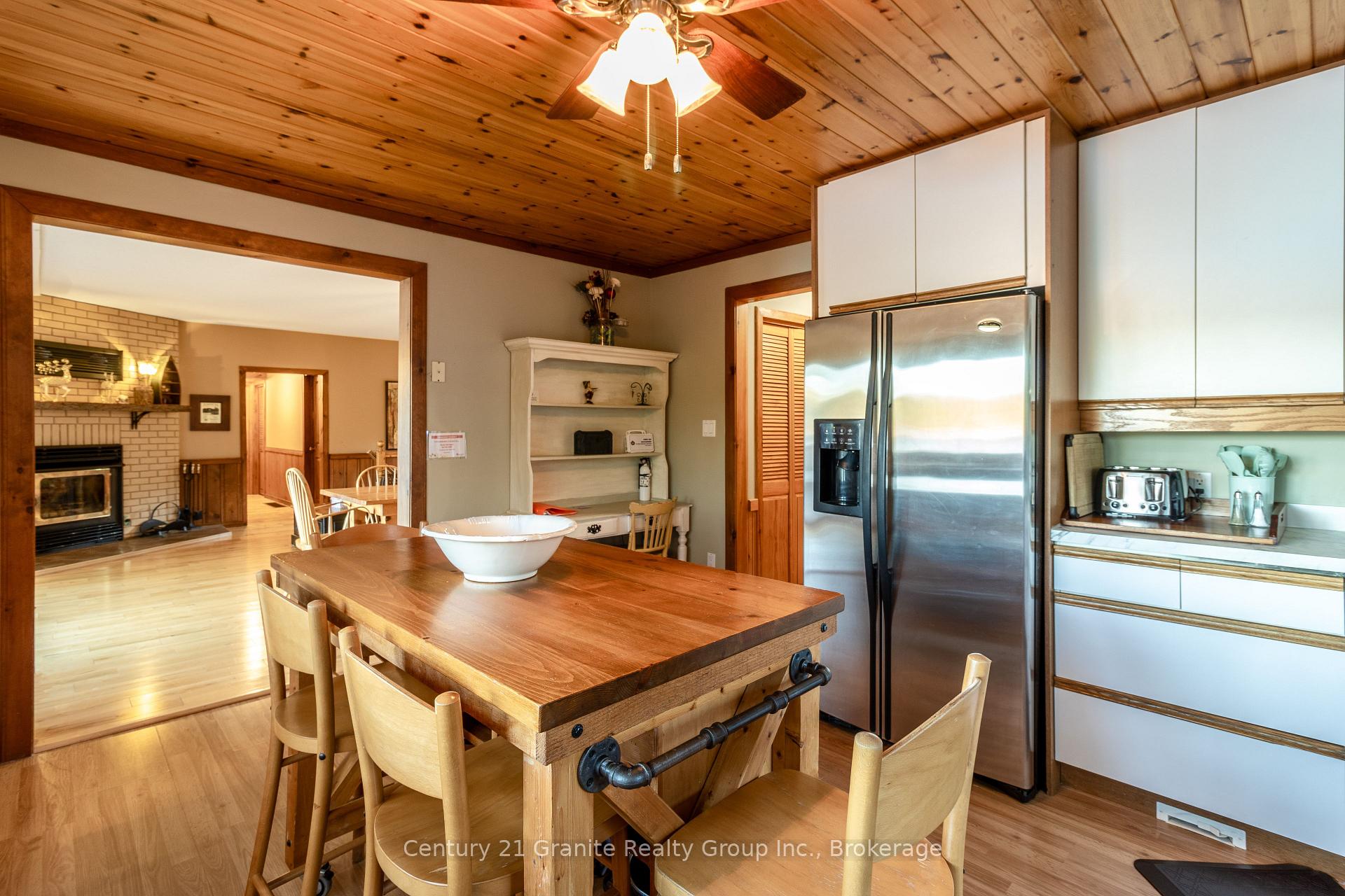 Photo 19 of 1317 Sullivan Drive, Dysart et al, Harburn — HOMEH