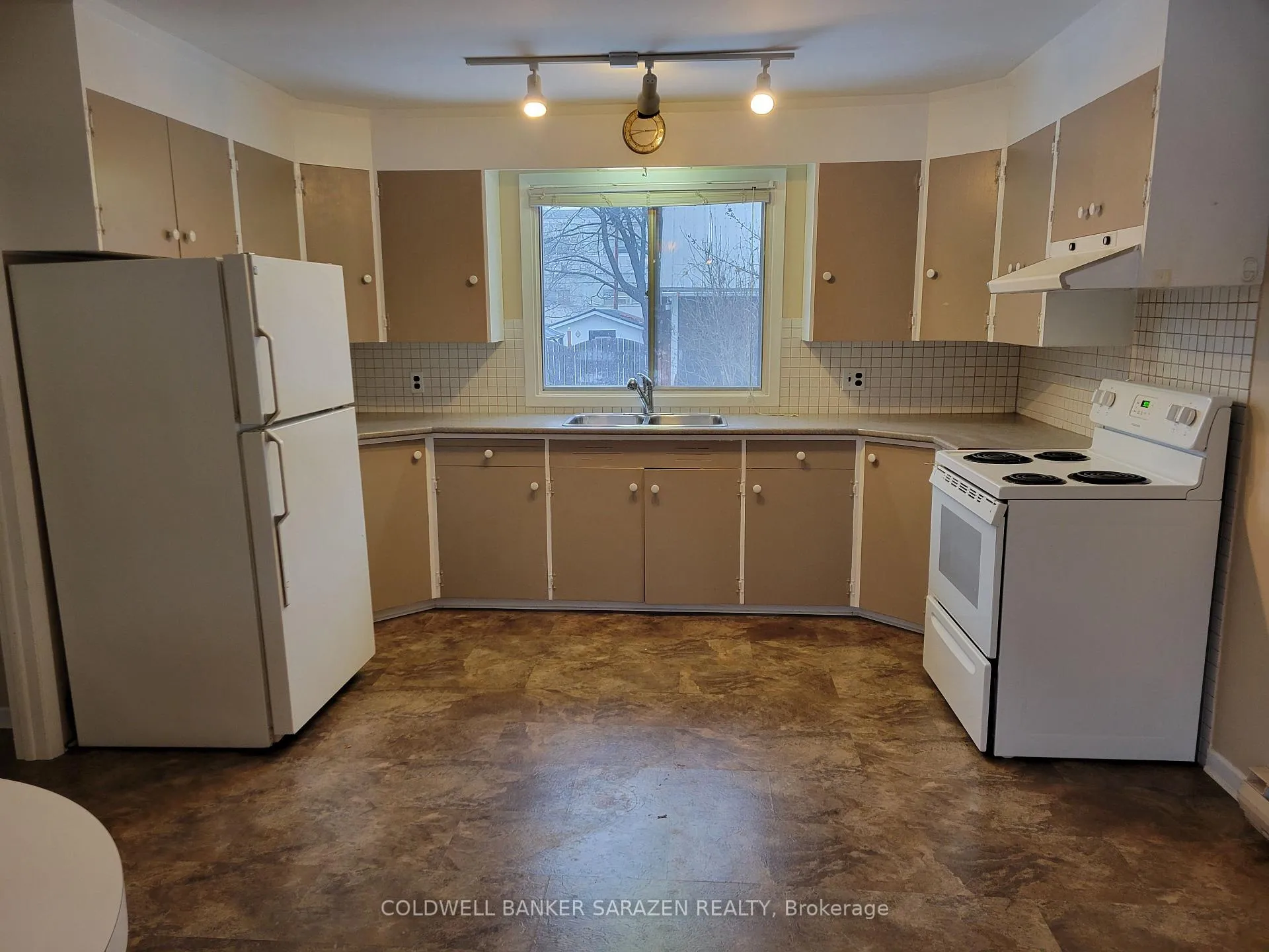 Photo 4 of Unit 2, 5 D'Arcy Street, Perth — HOMEH
