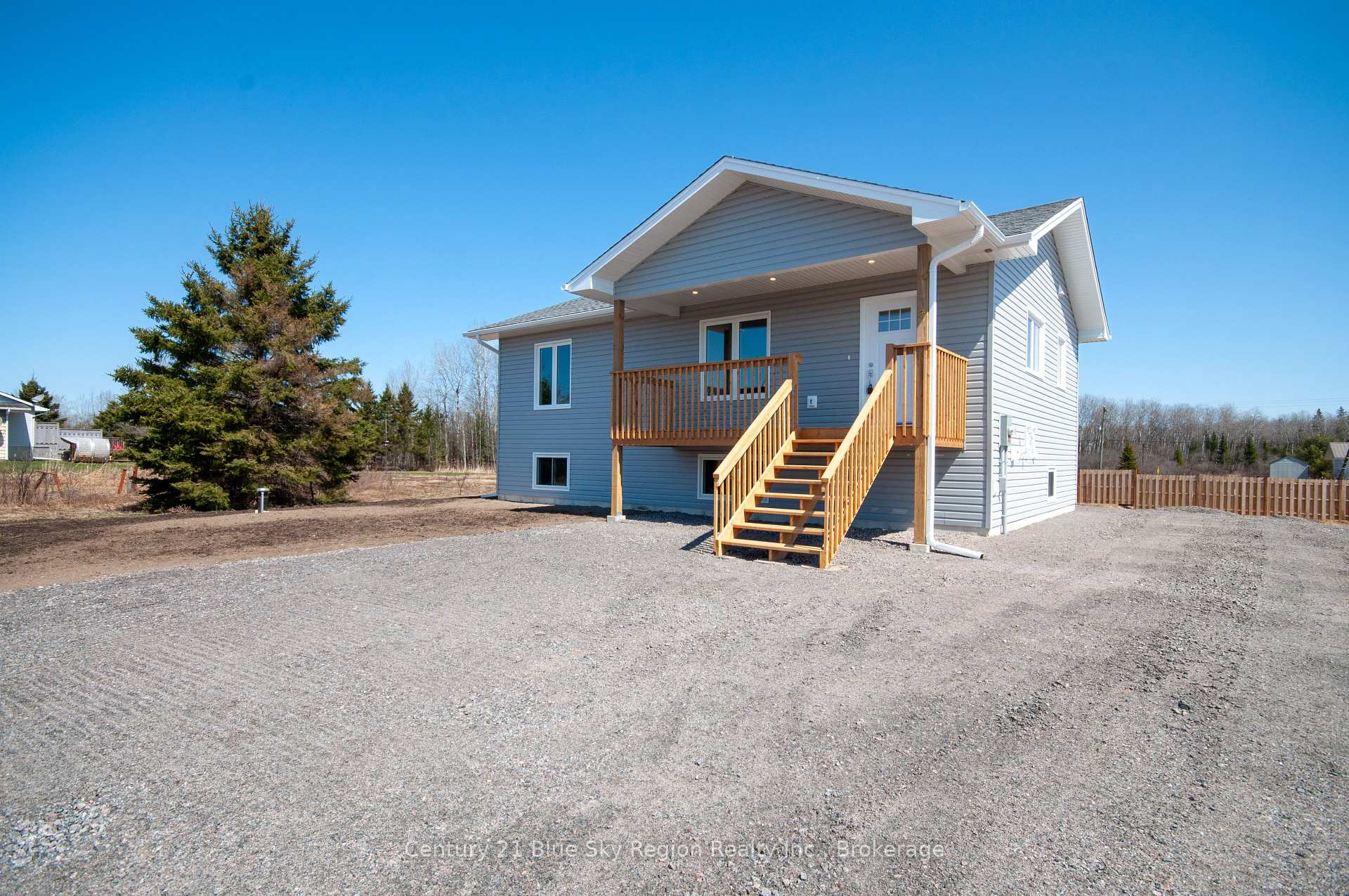 Photo 1 of 302 Talon Crescent, Bonfield — HOMEH