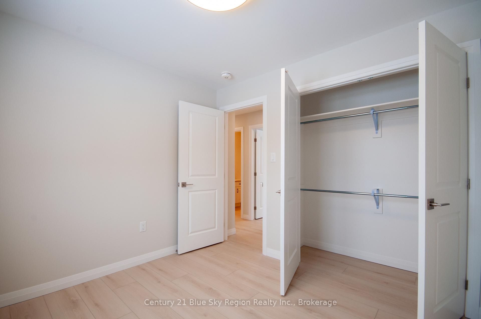 Photo 18 of 302 Talon Crescent, Bonfield — HOMEH
