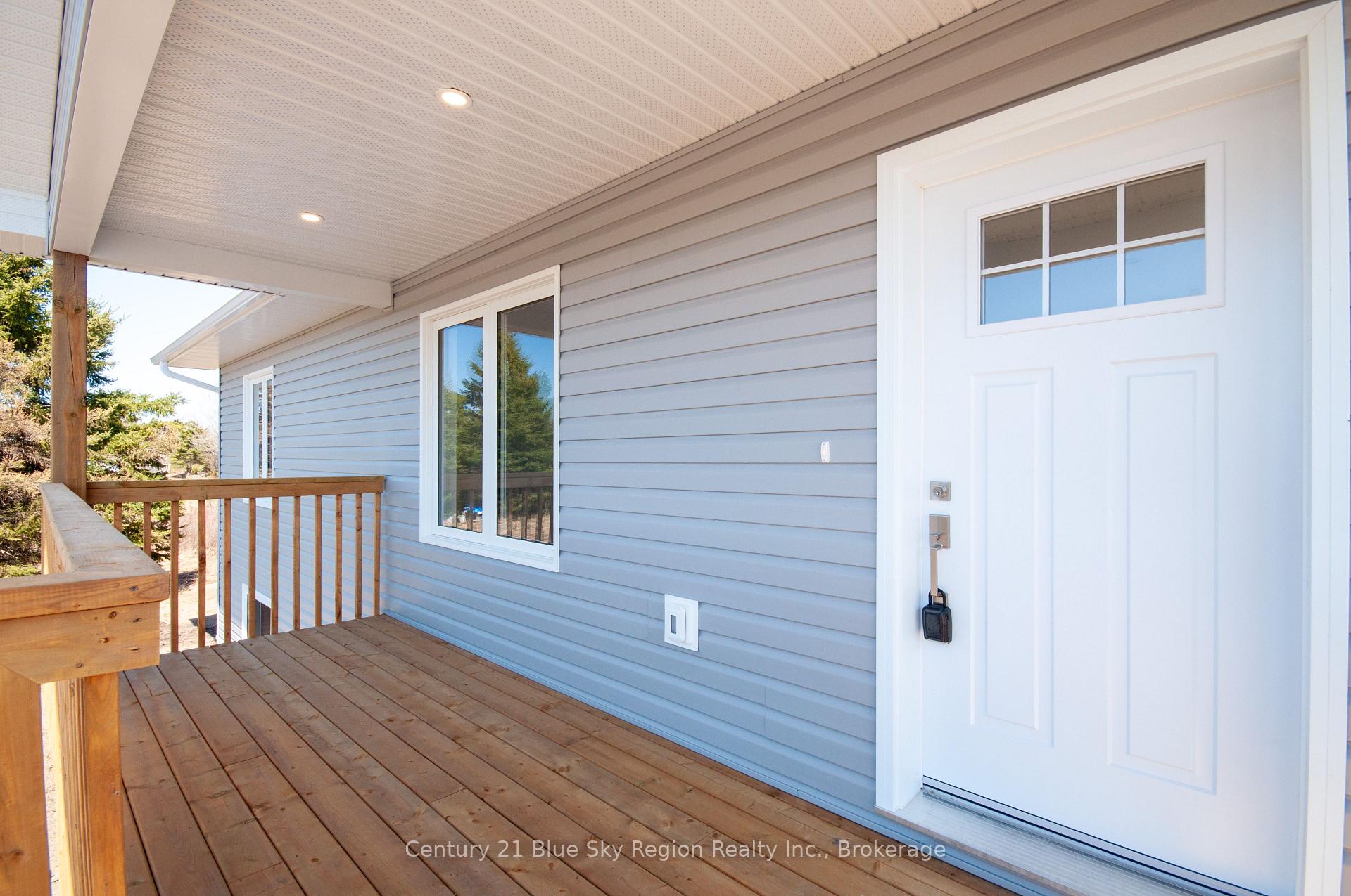 Photo 24 of 302 Talon Crescent, Bonfield — HOMEH