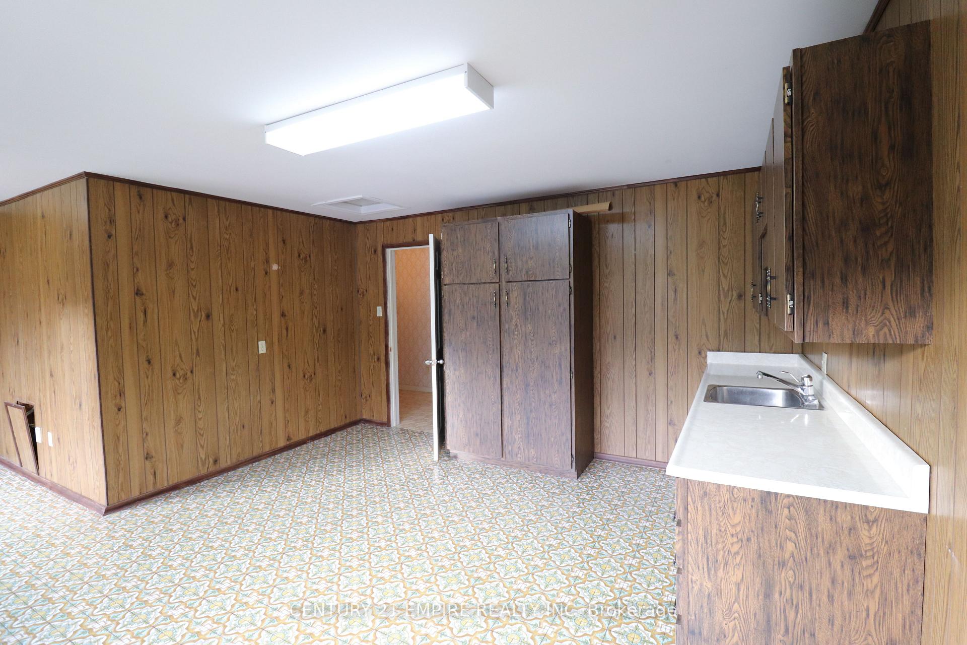 Photo 16 of 37 Church Street, Hamilton, Stoney Creek — HOMEH