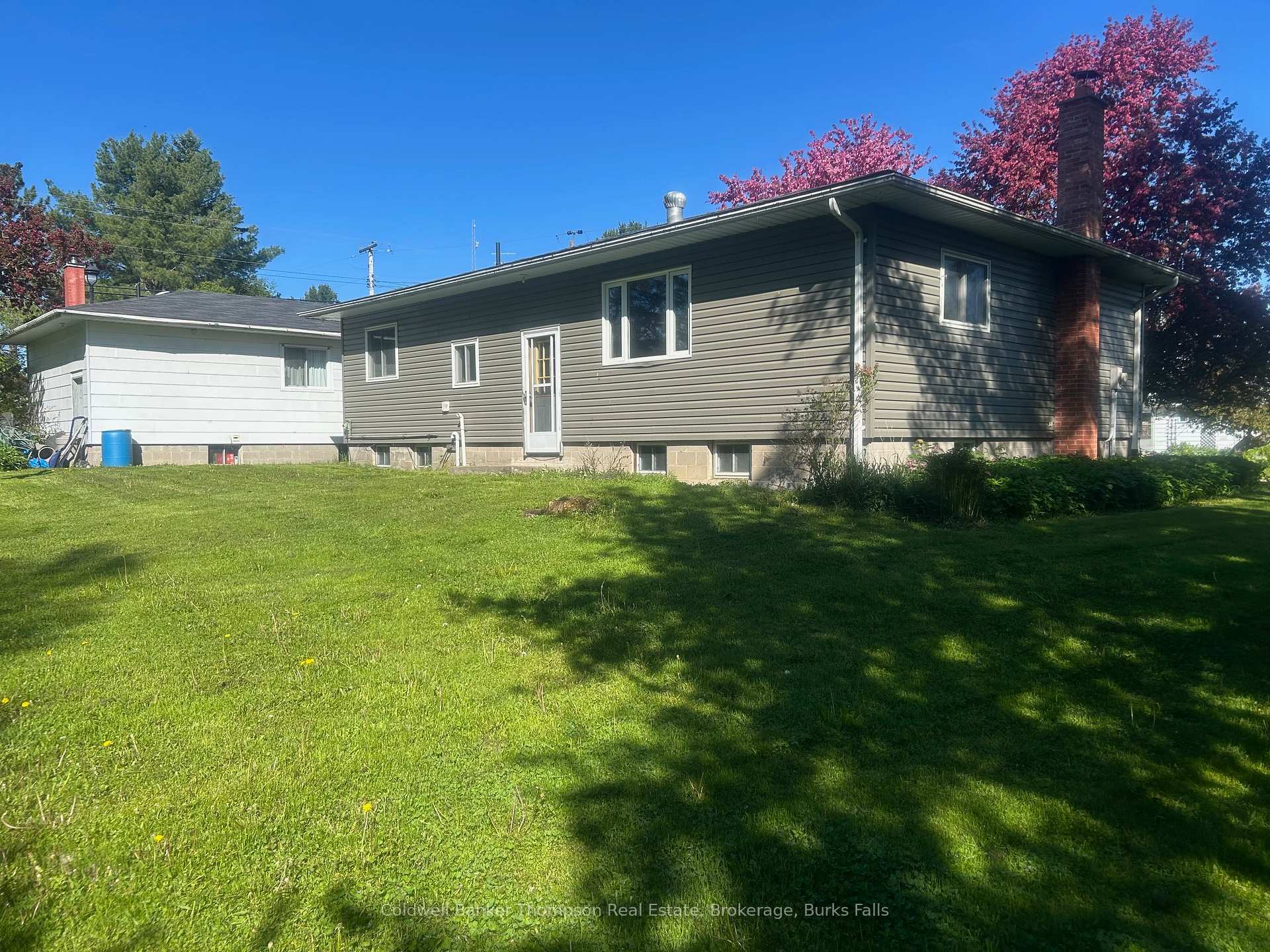 Photo 7 of 62. A&B Albert Street, Magnetawan — HOMEH