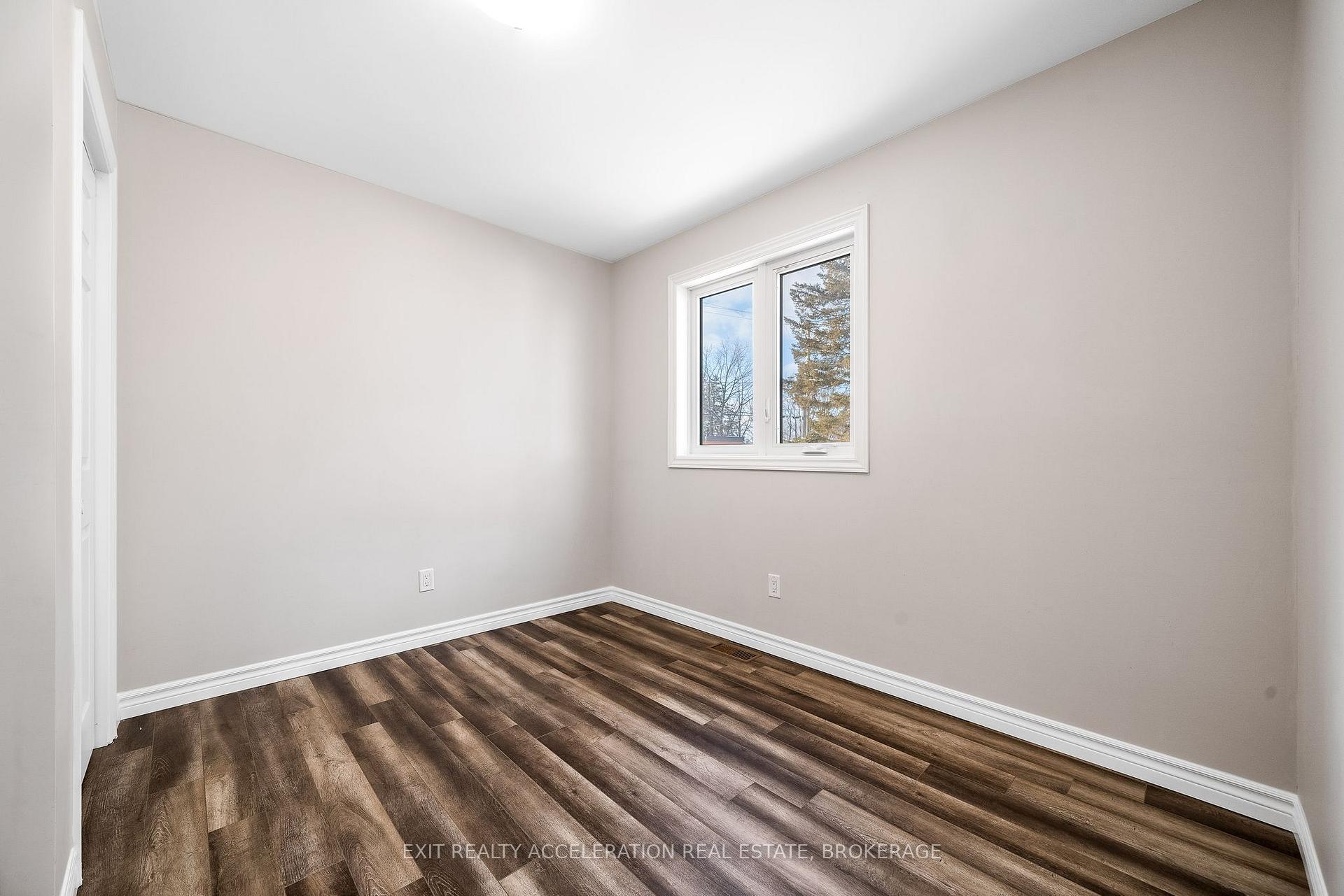 Photo 35 of 154 Centre Street, Deseronto, Deseronto (Town) — HOMEH