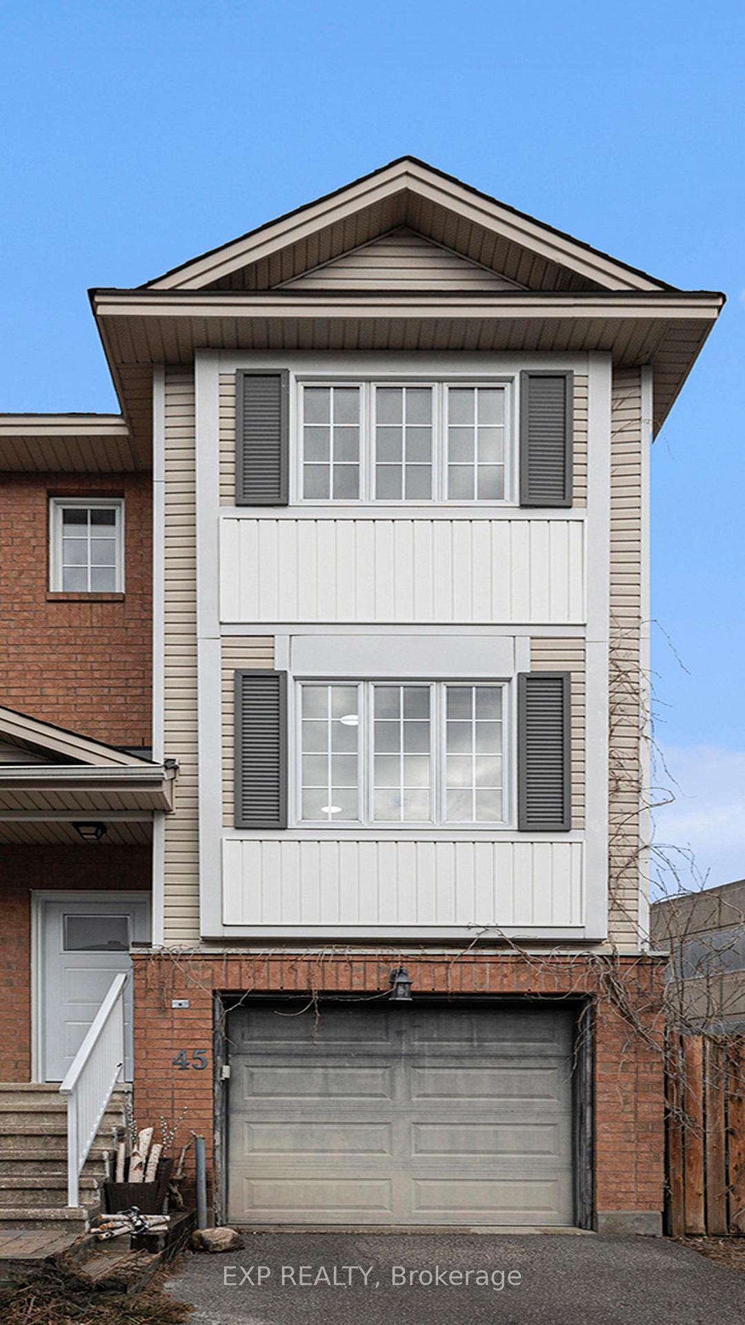 Photo 1 of 45 Manhattan Crescent, Ottawa, Central Park — HOMEH