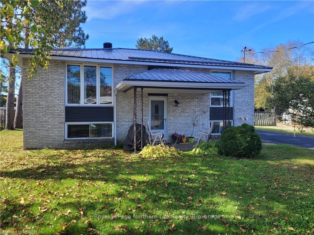Photo 13 of 230 10TH Street, Mattawa — HOMEH