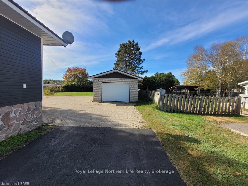 Photo 14 of 230 10TH Street, Mattawa — HOMEH