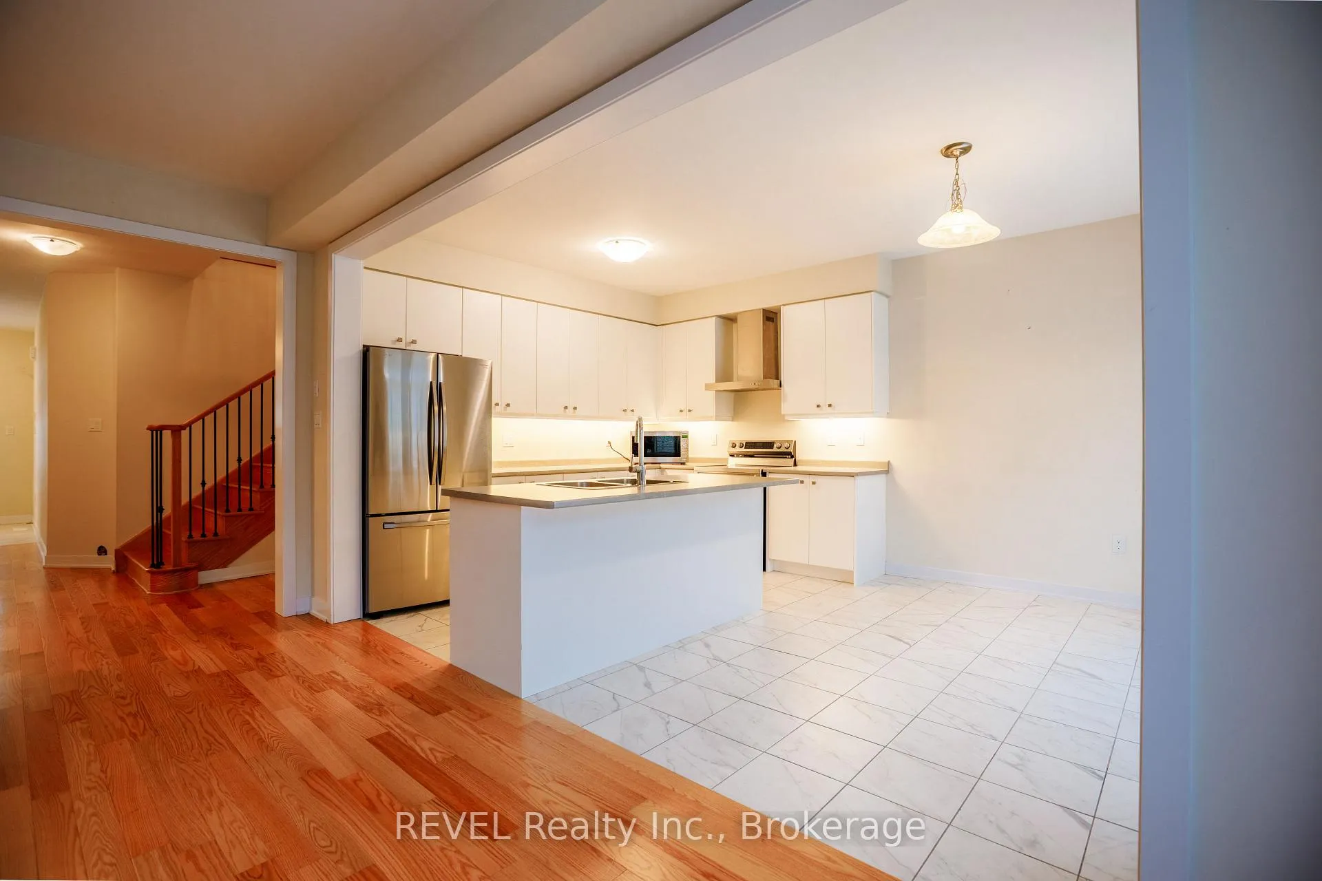 Photo 9 of 16 Stern Drive, Welland, Dain City — HOMEH