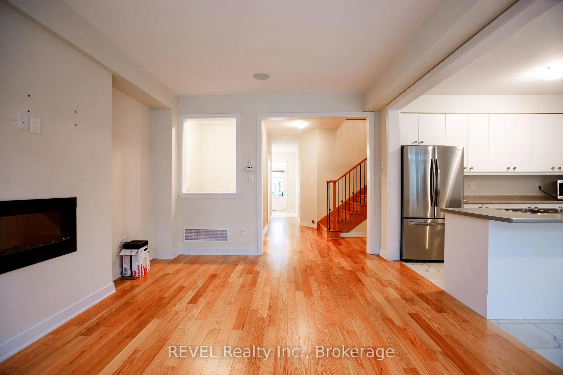 Photo 11 of 16 Stern Drive, Welland, Dain City — HOMEH