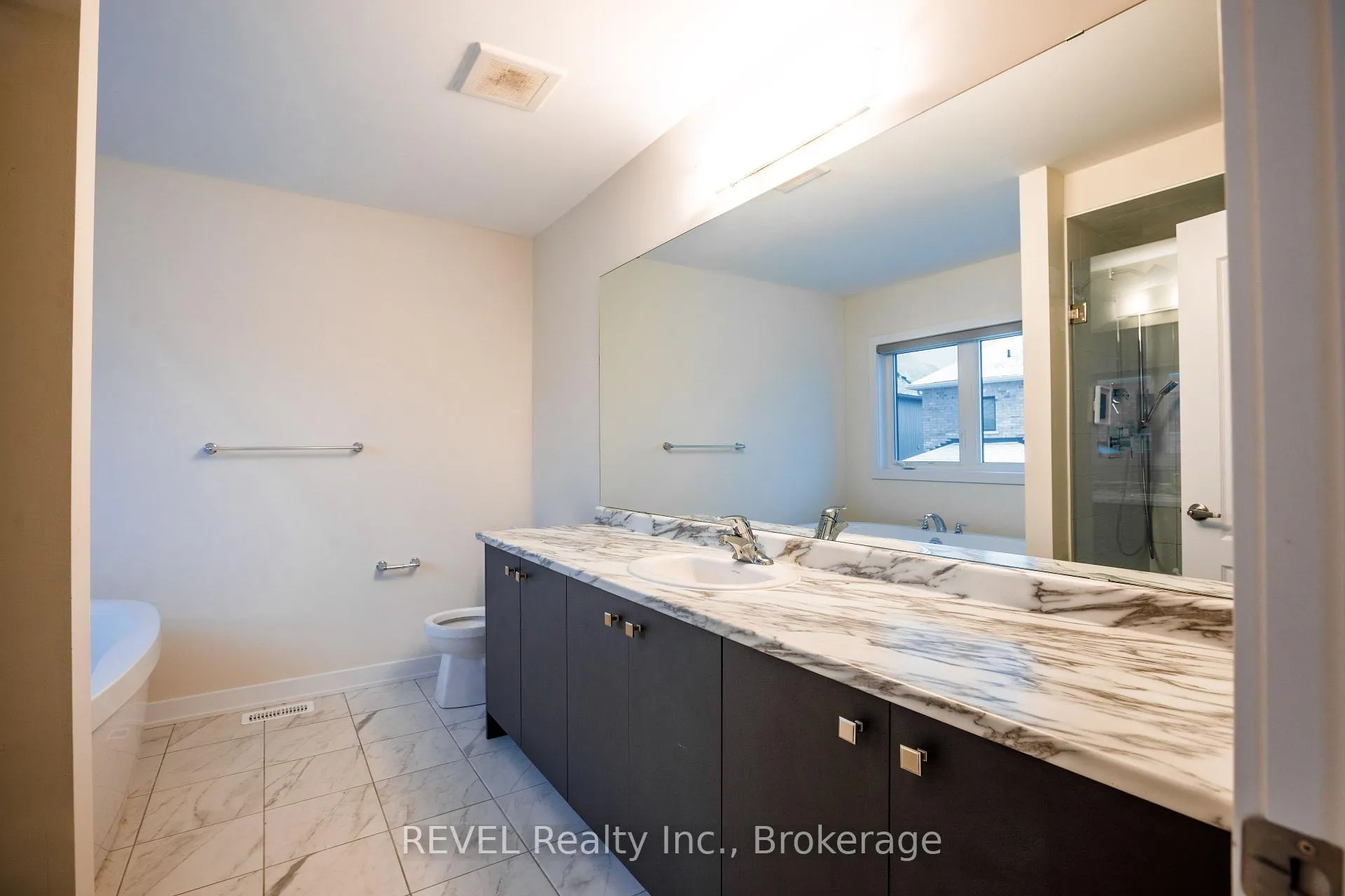 Photo 30 of 16 Stern Drive, Welland, Dain City — HOMEH