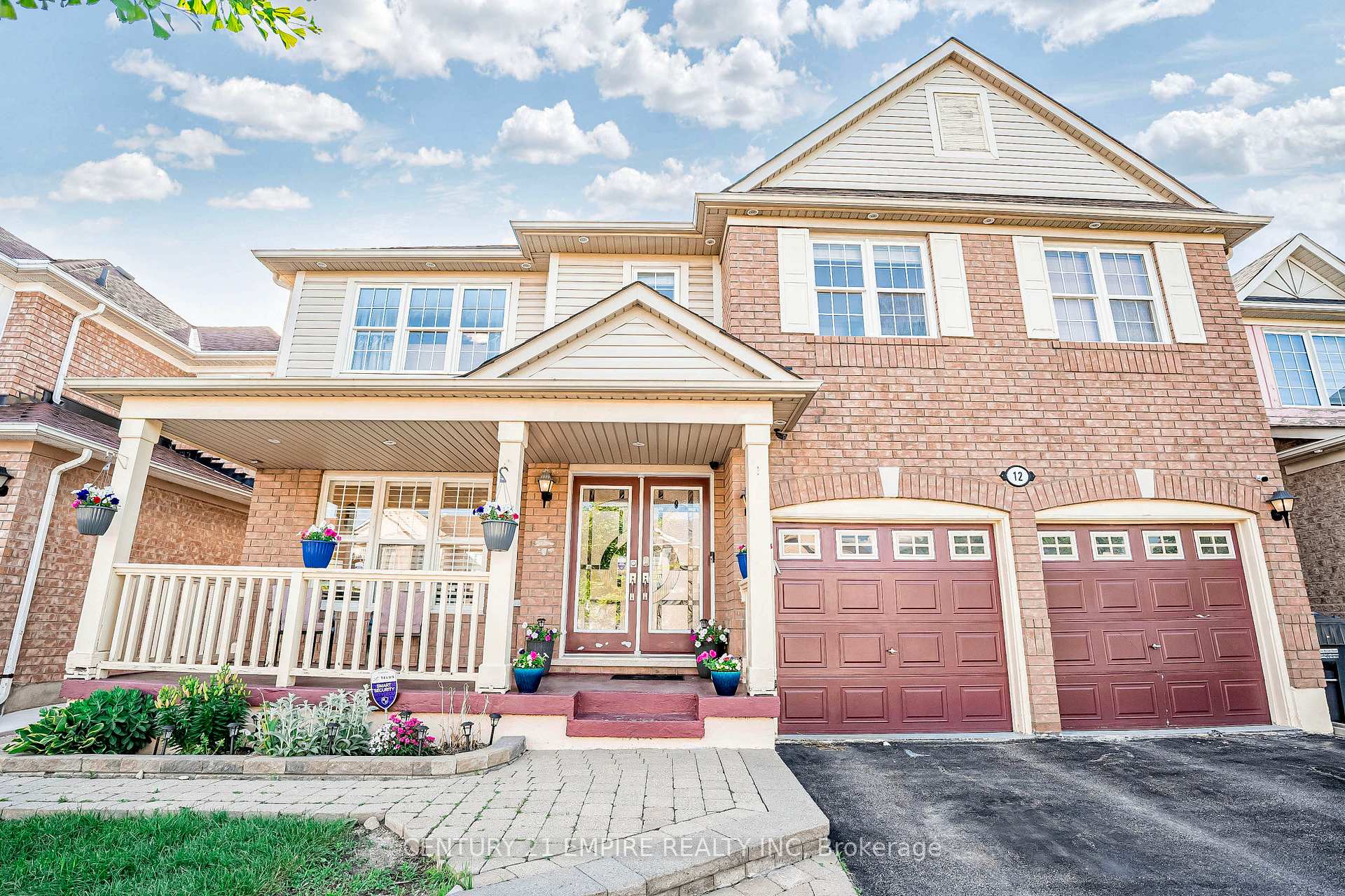 Front of 12 Lilypad Road