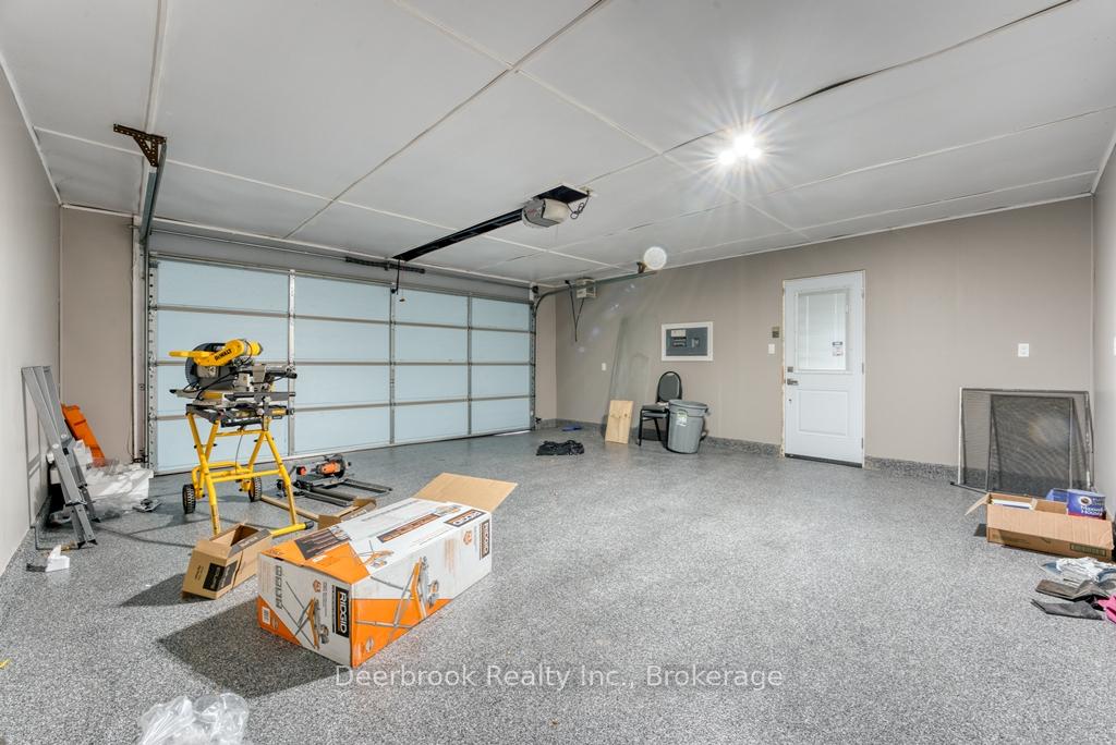 Photo 32 of 12724 Kimberly Drive, Tecumseh — HOMEH