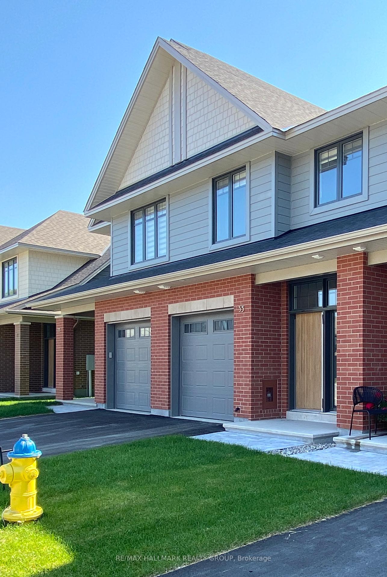Photo 1 of 35 KINVER Private, Ottawa, Bel Air Heights — HOMEH
