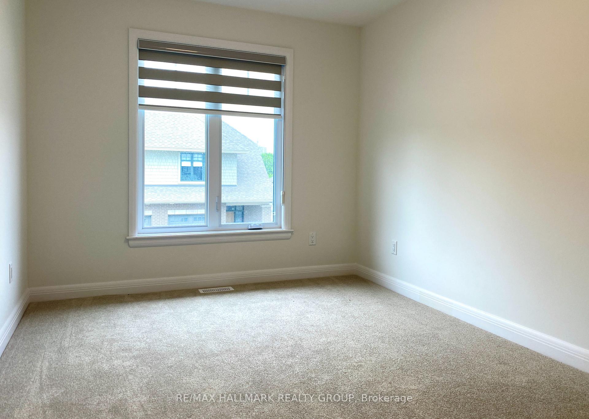 Photo 21 of 35 KINVER Private, Ottawa, Bel Air Heights — HOMEH