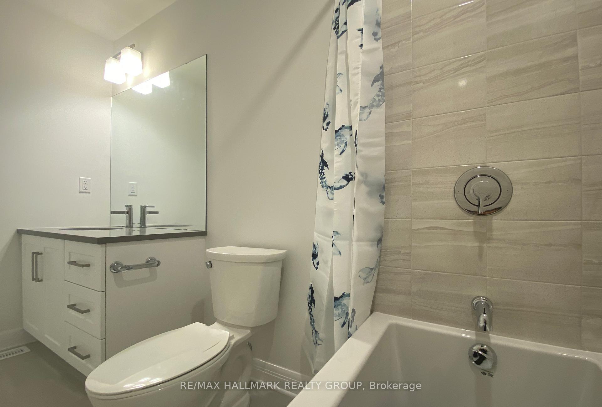 Photo 24 of 35 KINVER Private, Ottawa, Bel Air Heights — HOMEH