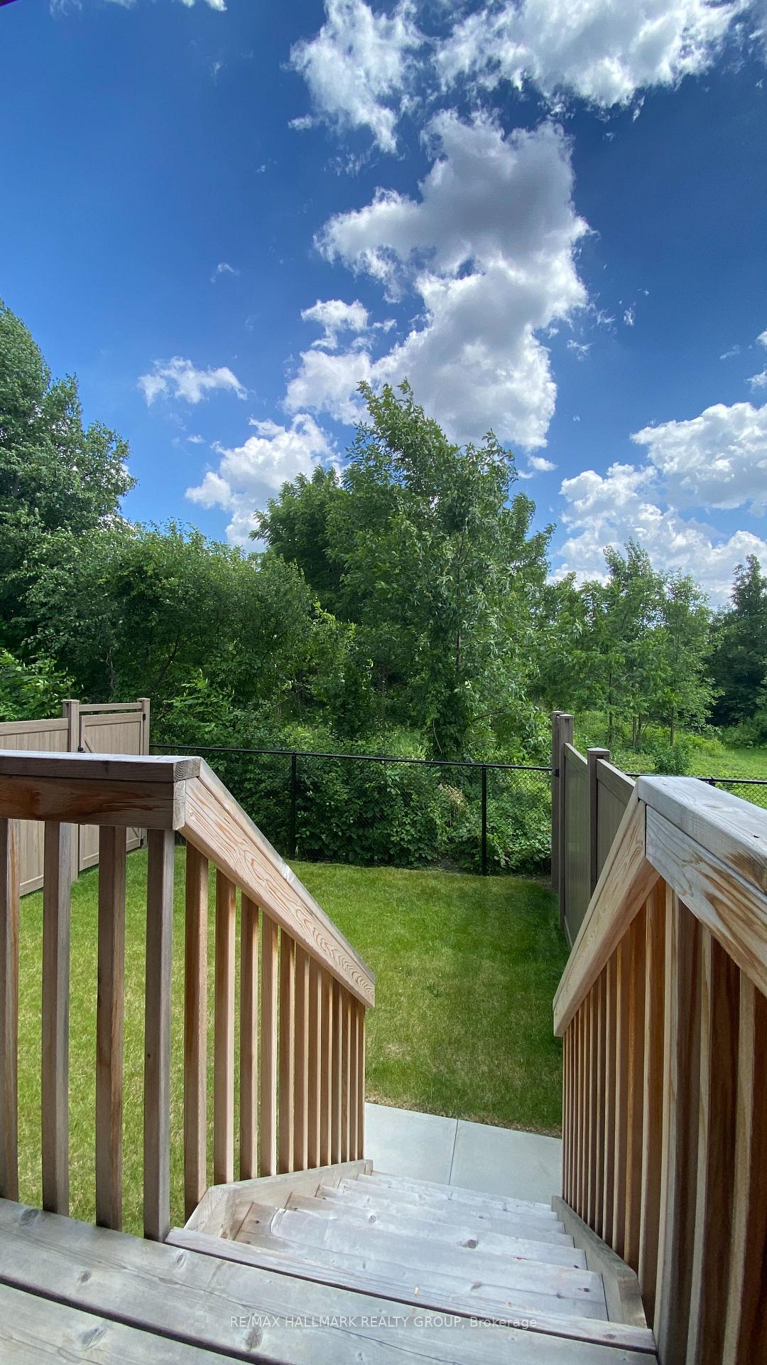 Photo 29 of 35 KINVER Private, Ottawa, Bel Air Heights — HOMEH