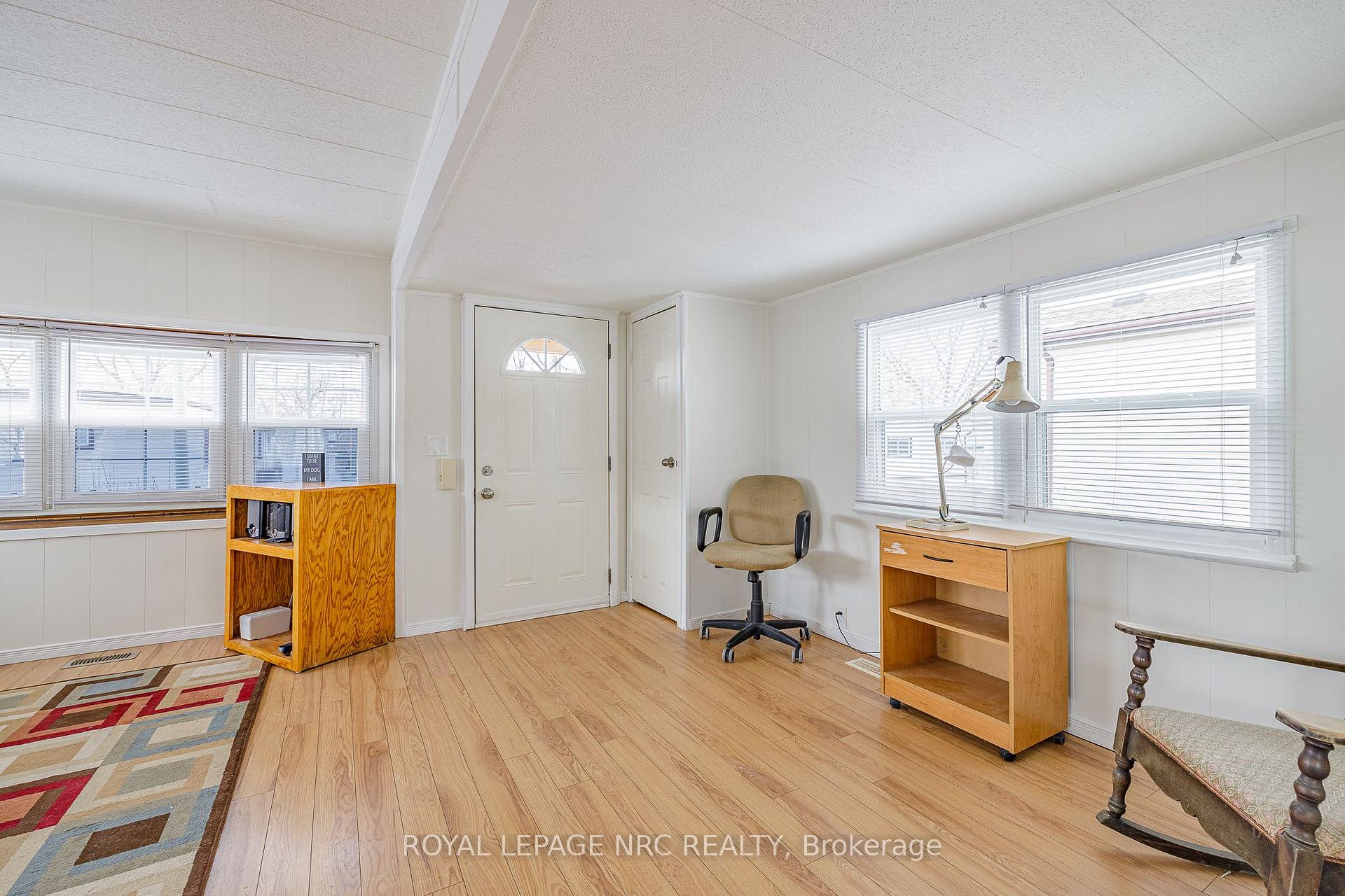Photo 2 of Unit 310, 241 St. Paul Street W, St. Catharines, Western Hill — HOMEH