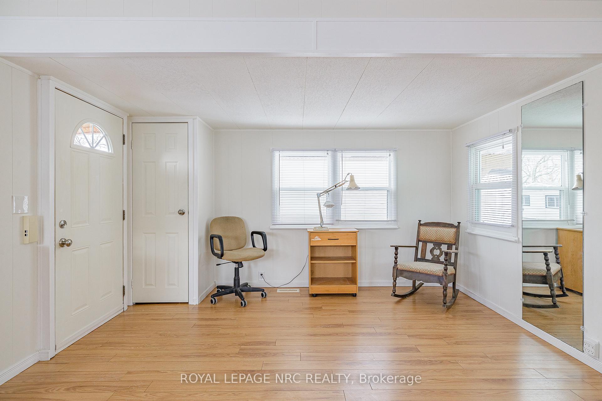 Photo 4 of Unit 310, 241 St. Paul Street W, St. Catharines, Western Hill — HOMEH
