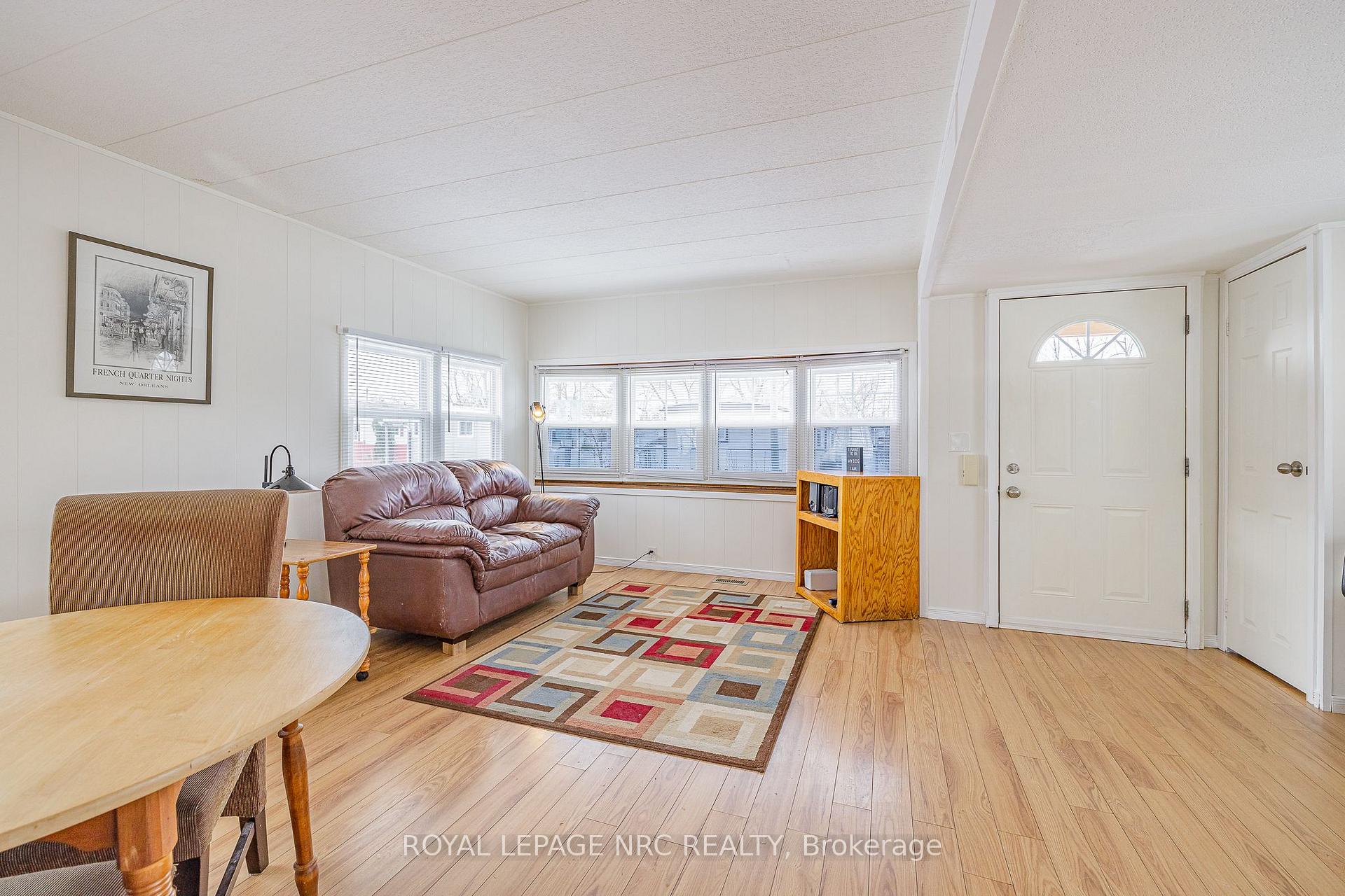 Photo 5 of Unit 310, 241 St. Paul Street W, St. Catharines, Western Hill — HOMEH