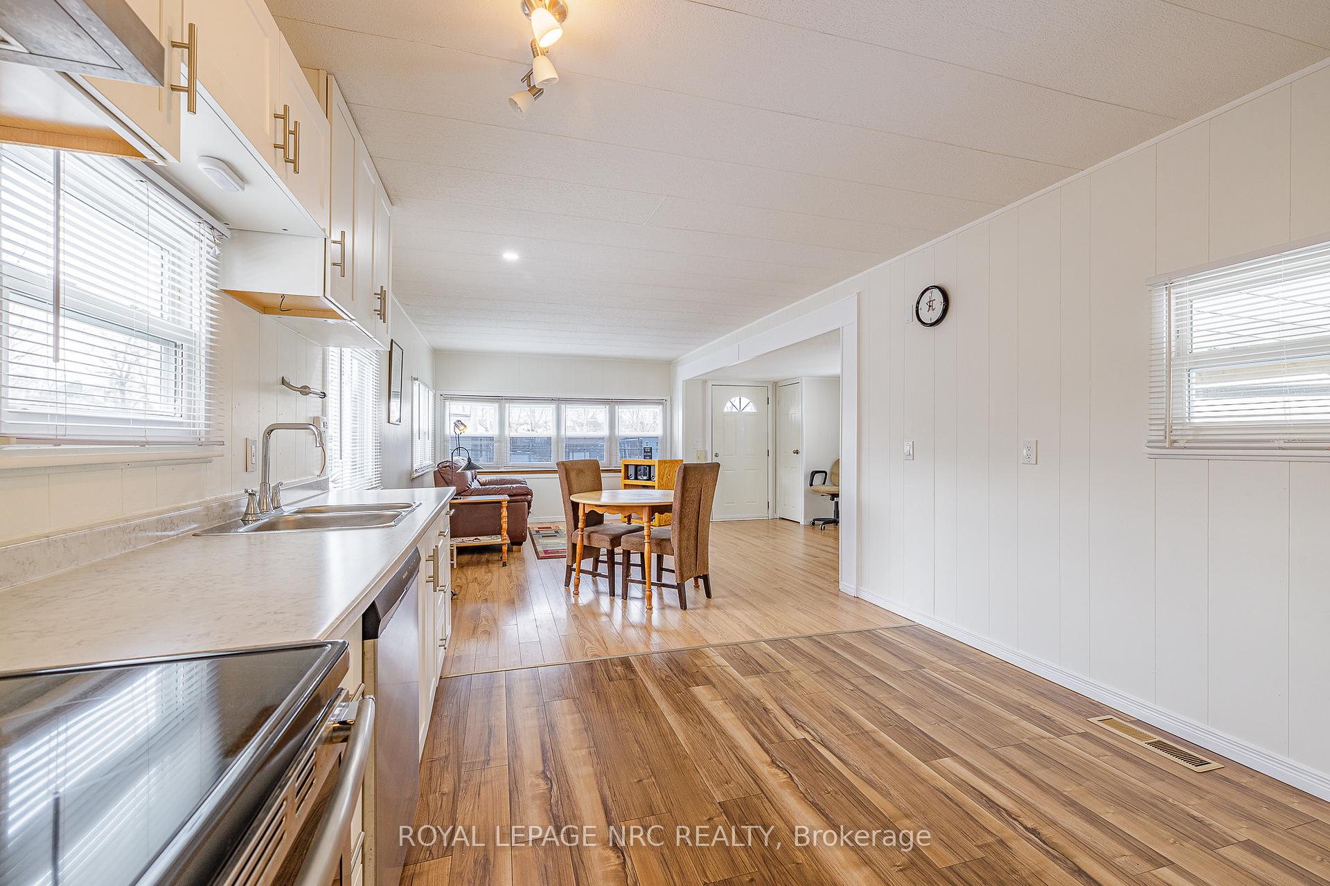 Photo 14 of Unit 310, 241 St. Paul Street W, St. Catharines, Western Hill — HOMEH