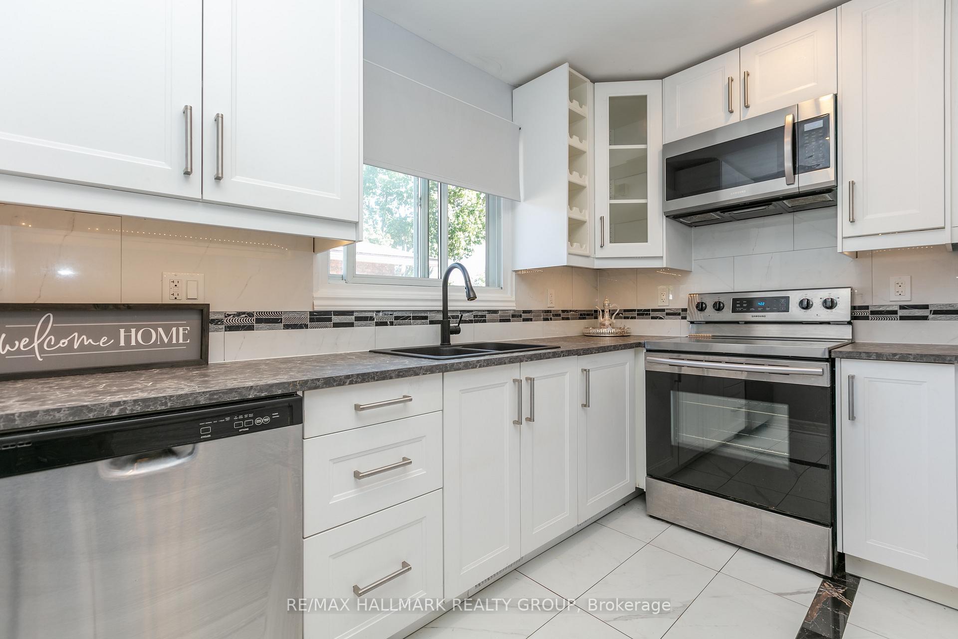 Photo 8 of 1229 Maitland Avenue, Ottawa, Copeland Park — HOMEH