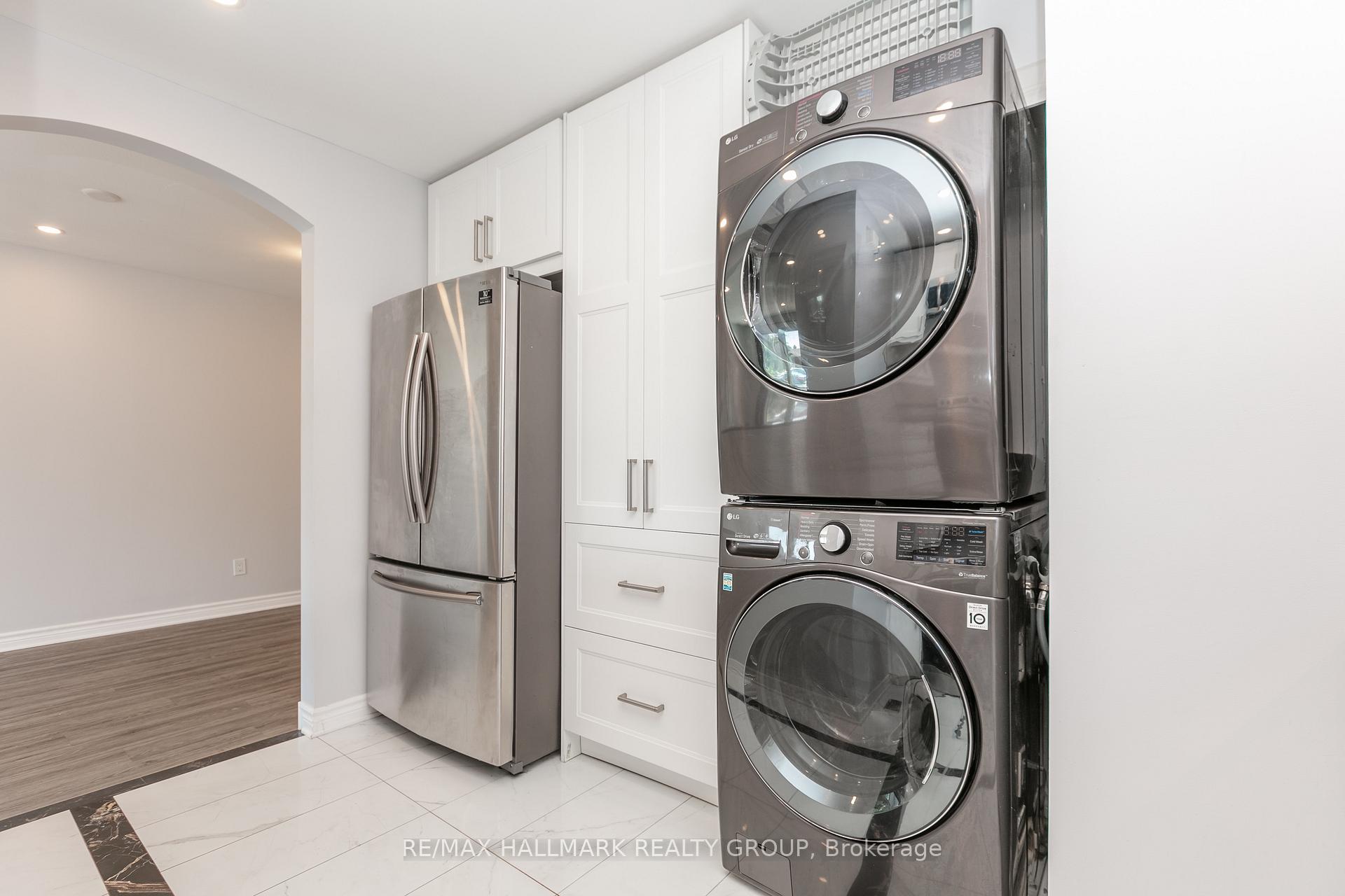 Photo 9 of 1229 Maitland Avenue, Ottawa, Copeland Park — HOMEH