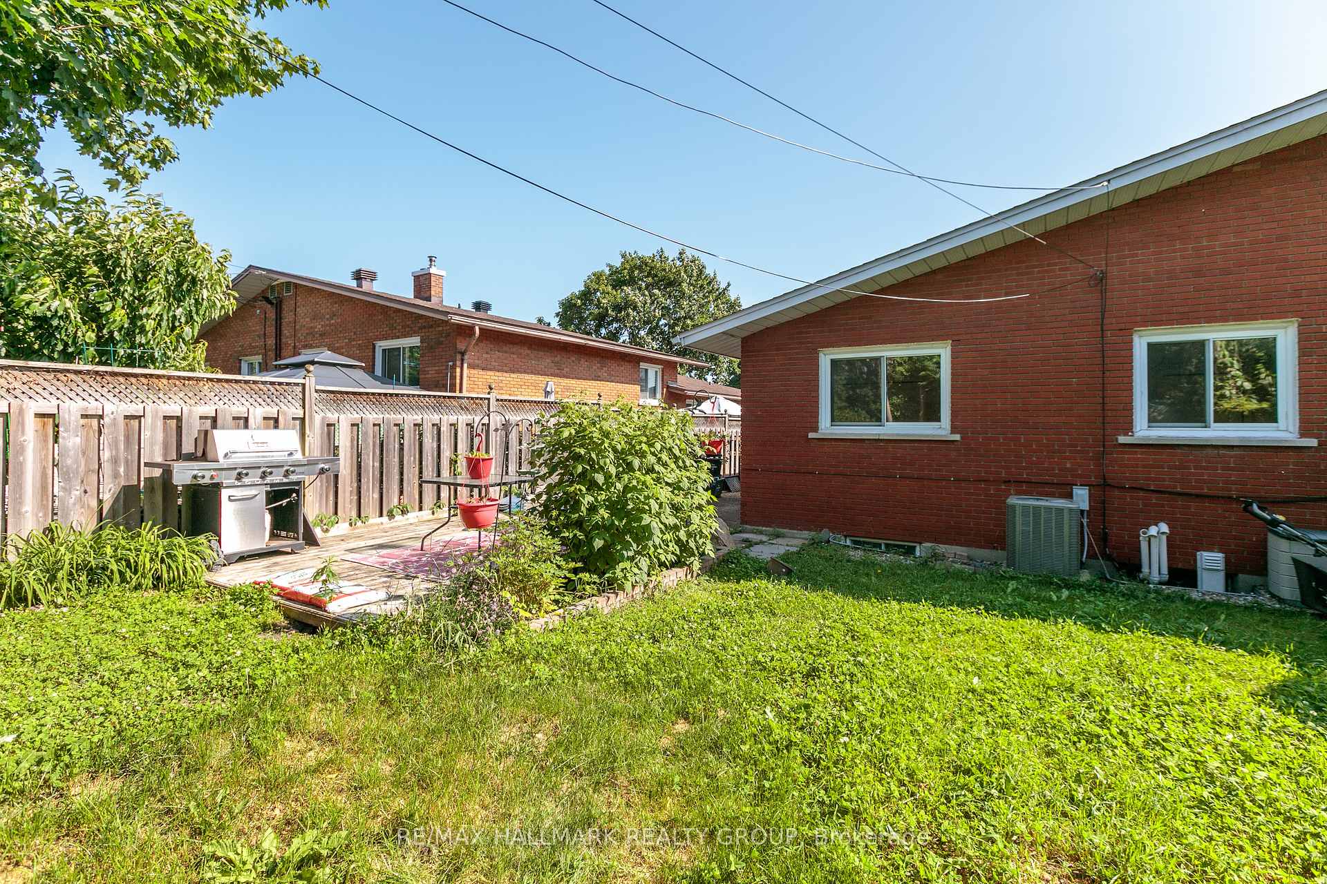 Photo 18 of 1229 Maitland Avenue, Ottawa, Copeland Park — HOMEH