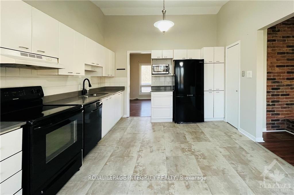 Photo 13 of 4700 Fallowfield Road, Ottawa, South of Fallowfield Road — HOMEH