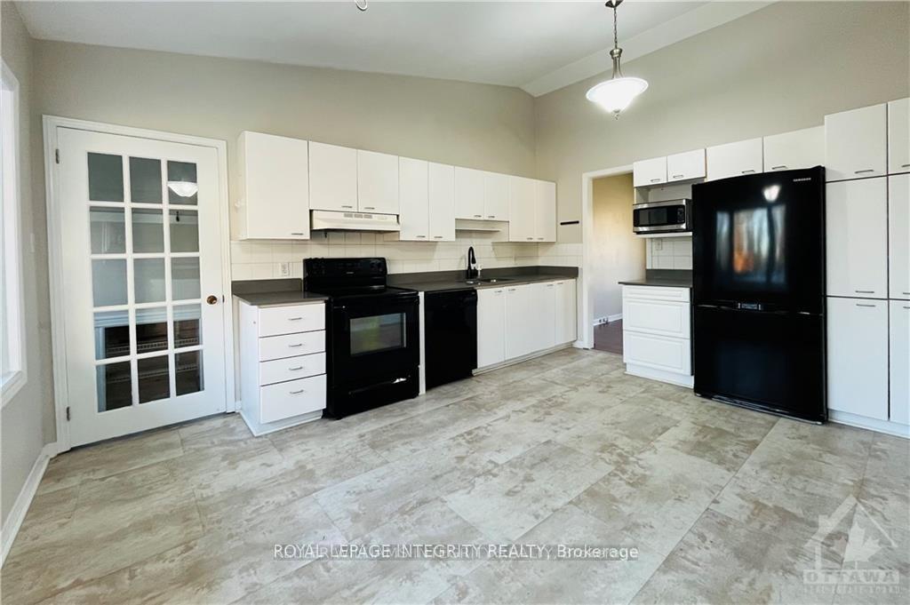Photo 14 of 4700 Fallowfield Road, Ottawa, South of Fallowfield Road — HOMEH