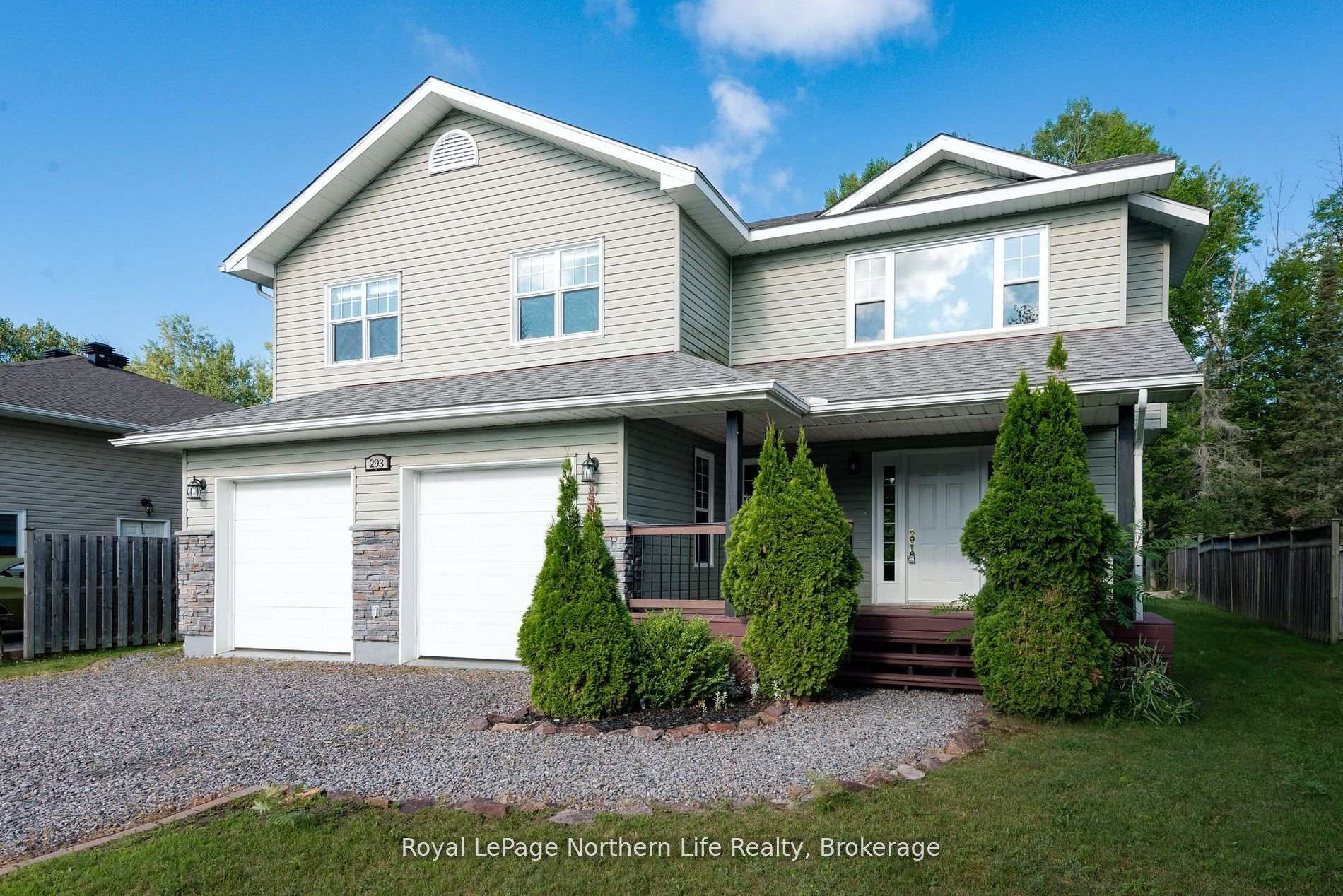 Photo 2 of 293 Osprey Crescent, Callander — HOMEH