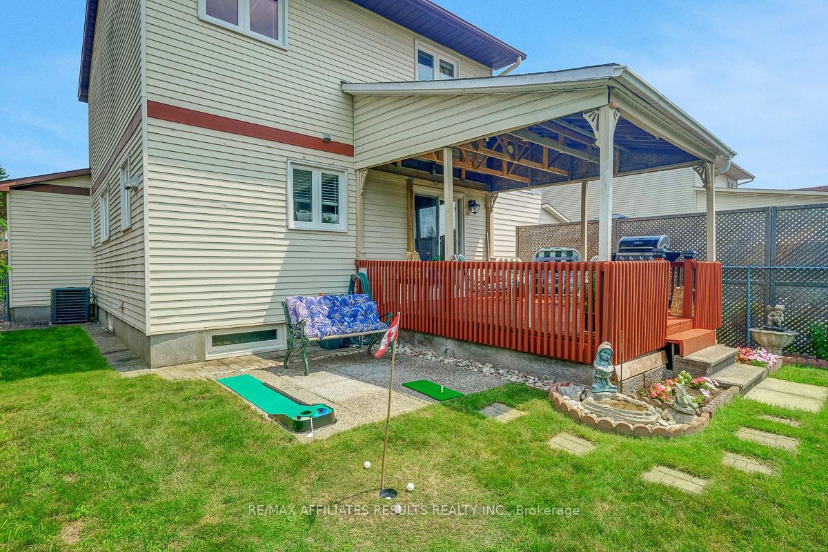 Photo 38 of 115 Pheasant Run Drive, Ottawa, Barrhaven - Pheasant Run — HOMEH