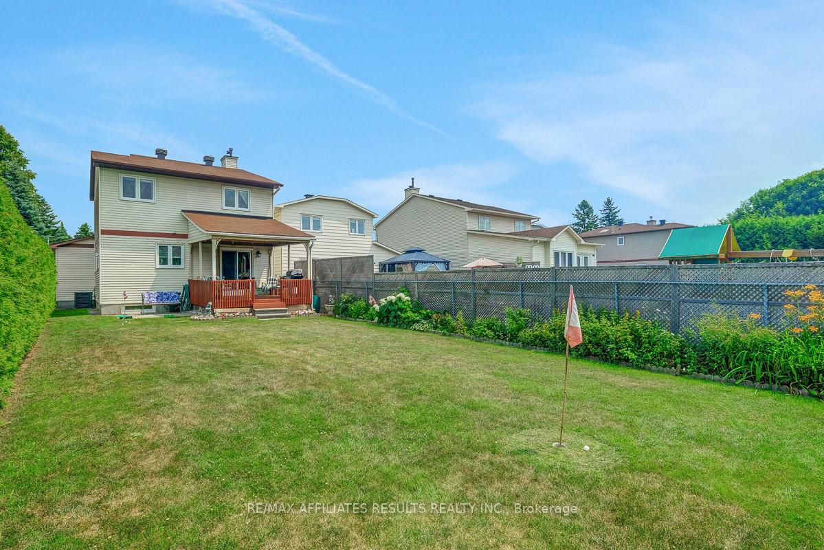 Photo 39 of 115 Pheasant Run Drive, Ottawa, Barrhaven - Pheasant Run — HOMEH
