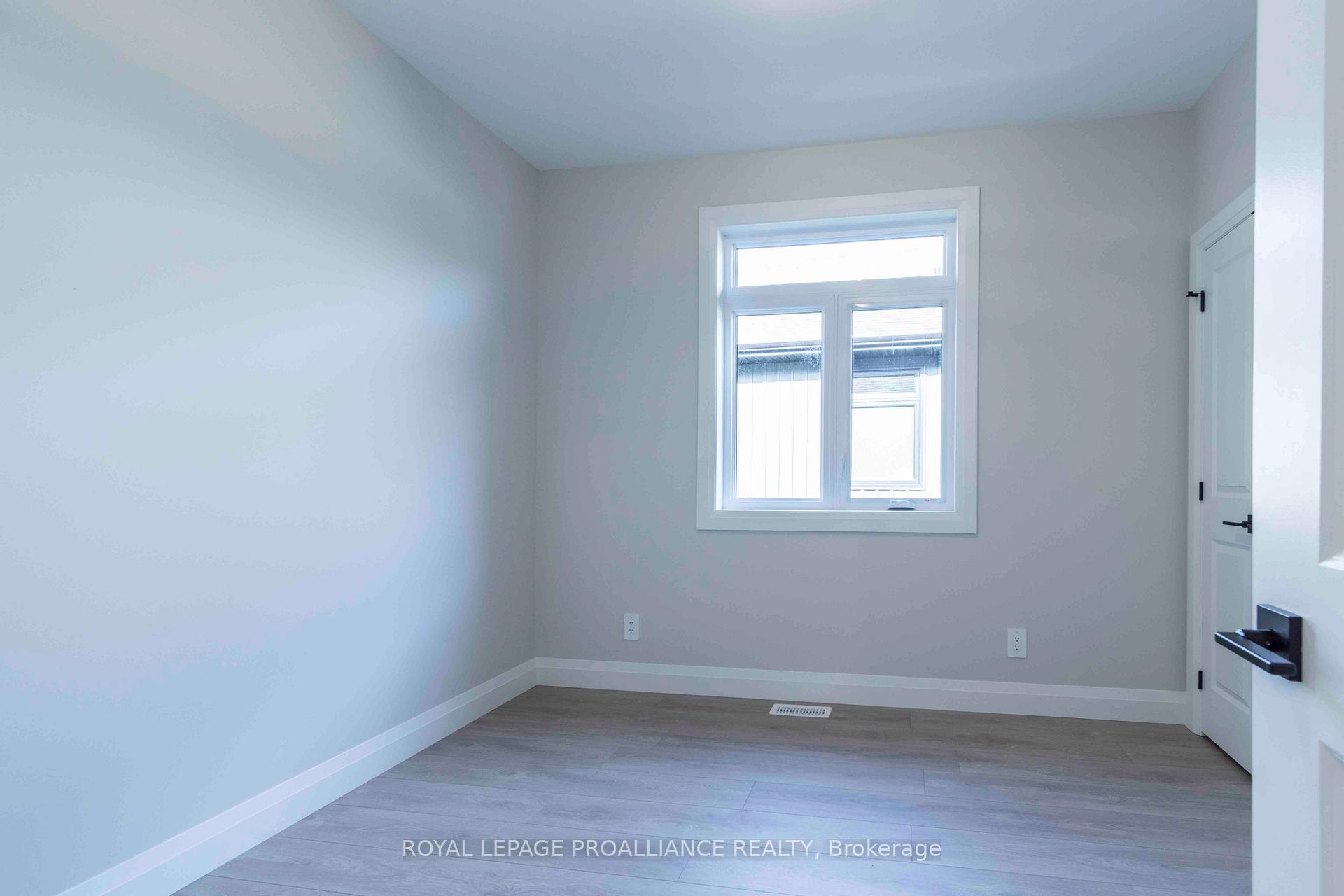 Photo 20 of 14 MacKenzie John Crescent, Brighton — HOMEH