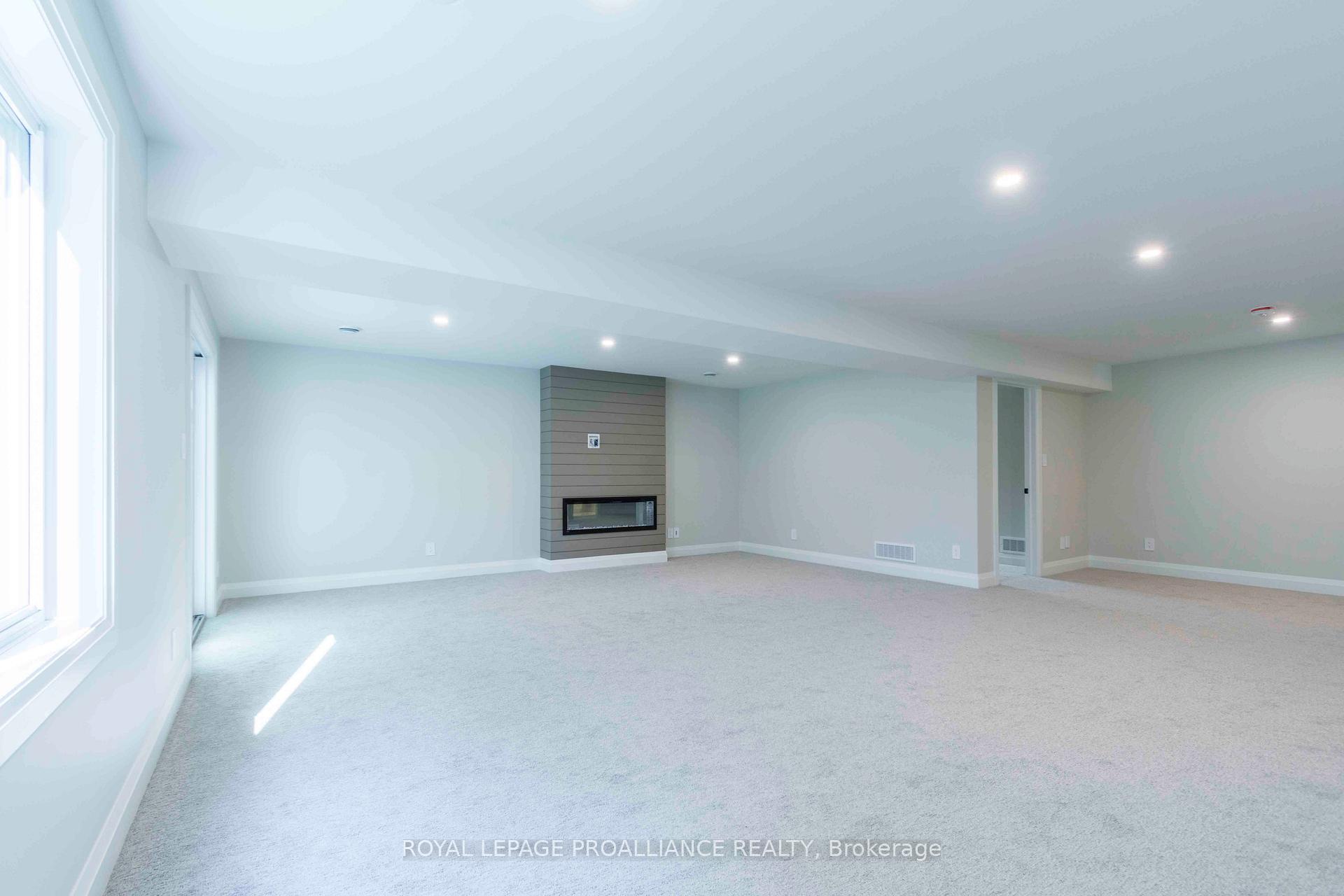 Photo 24 of 14 MacKenzie John Crescent, Brighton — HOMEH