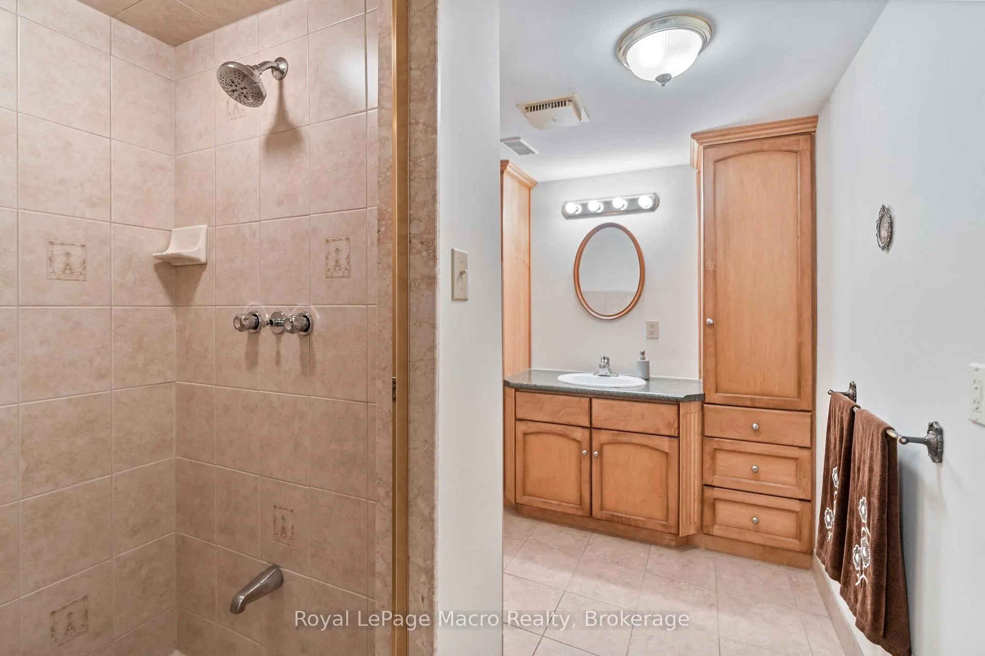 Photo 10 of 80 Margaret Avenue, Hamilton, Stoney Creek — HOMEH