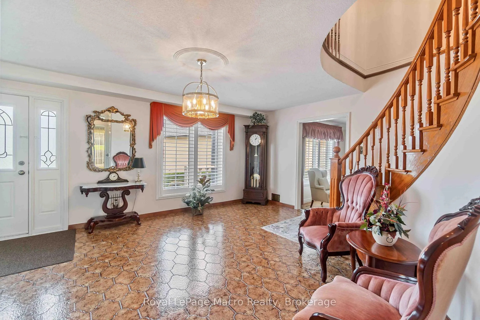 Photo 15 of 80 Margaret Avenue, Hamilton, Stoney Creek — HOMEH