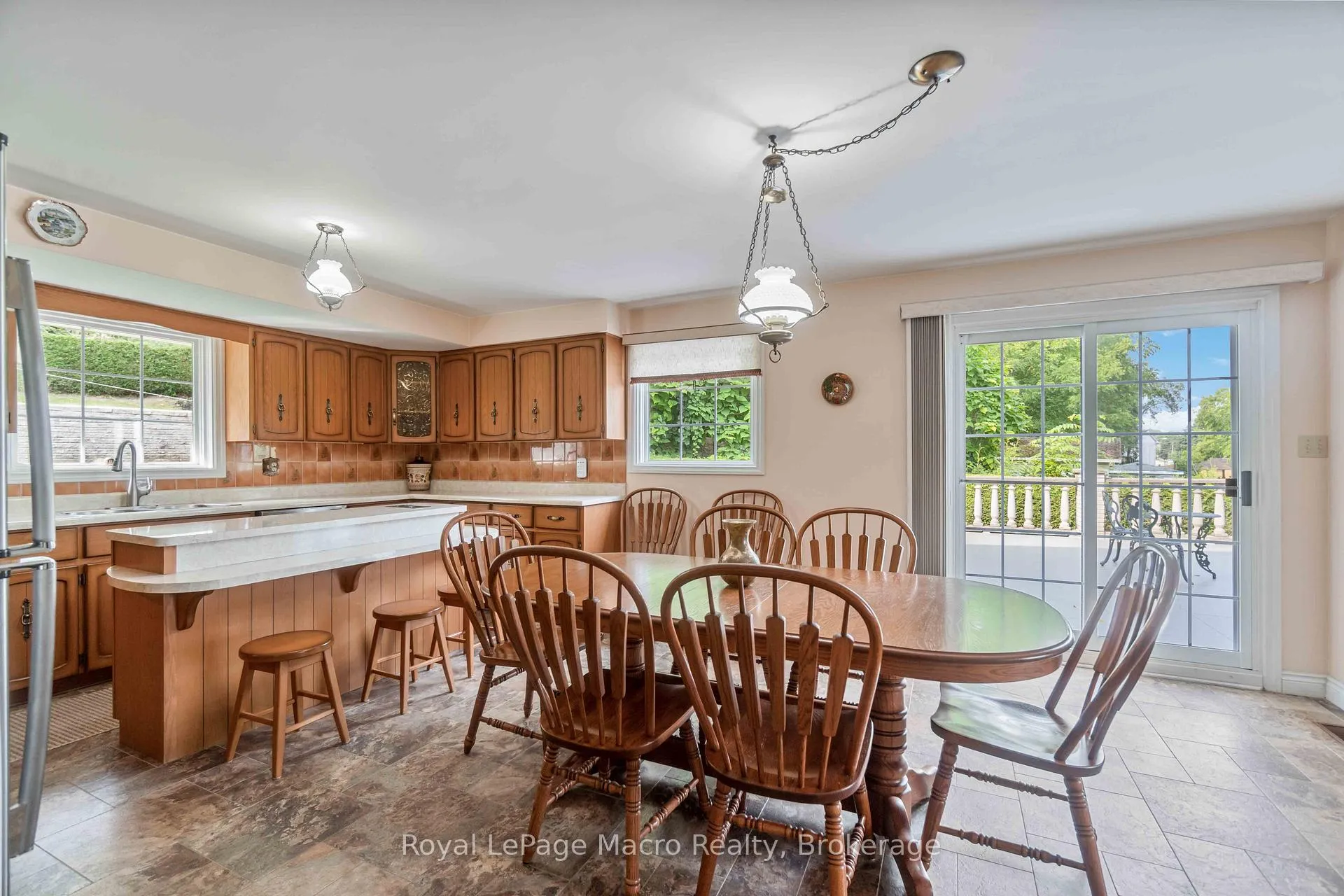 Photo 21 of 80 Margaret Avenue, Hamilton, Stoney Creek — HOMEH