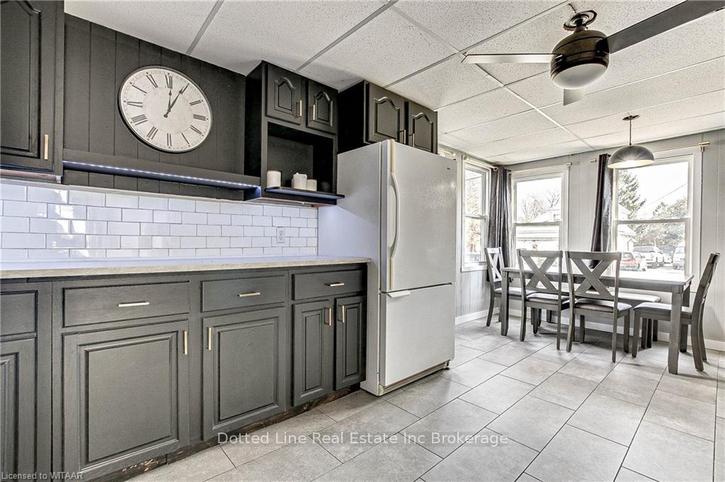 Photo 17 of 37 Strachan Street, Bayham, Port Burwell — HOMEH
