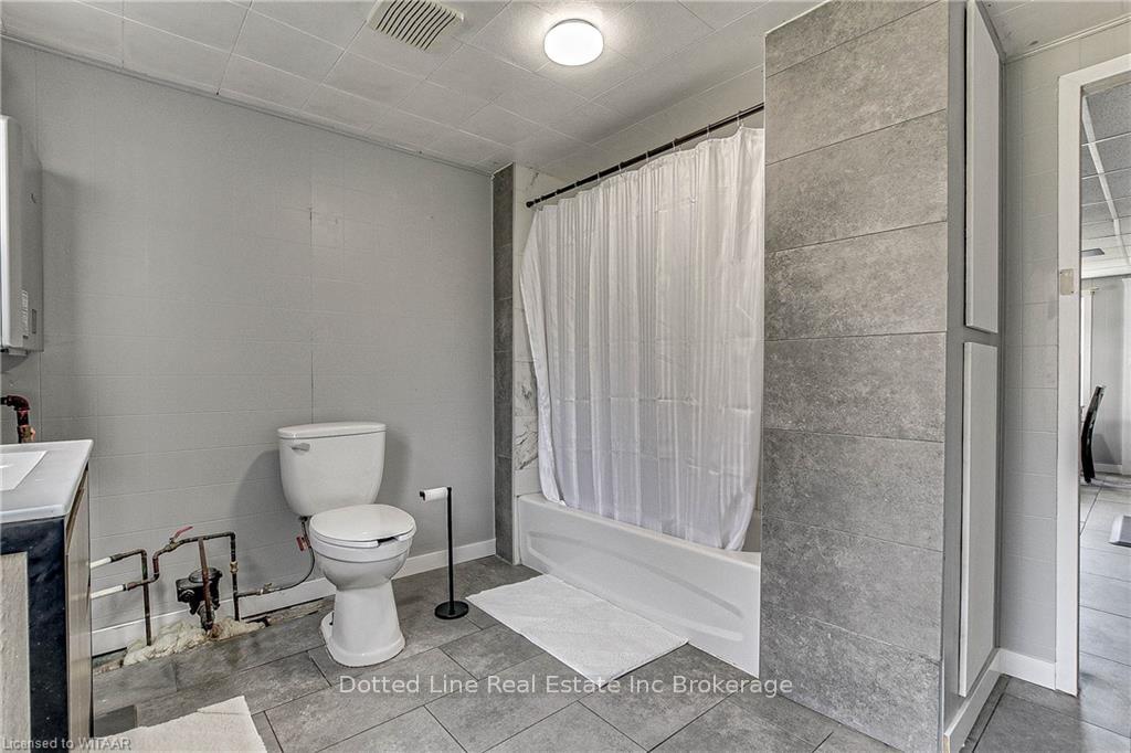 Photo 19 of 37 Strachan Street, Bayham, Port Burwell — HOMEH