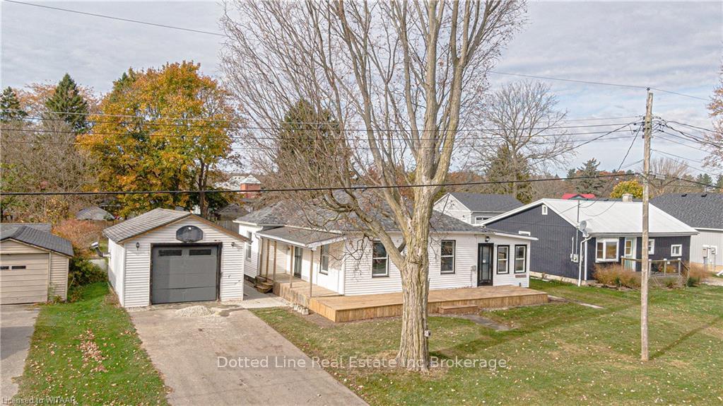 Photo 21 of 37 Strachan Street, Bayham, Port Burwell — HOMEH